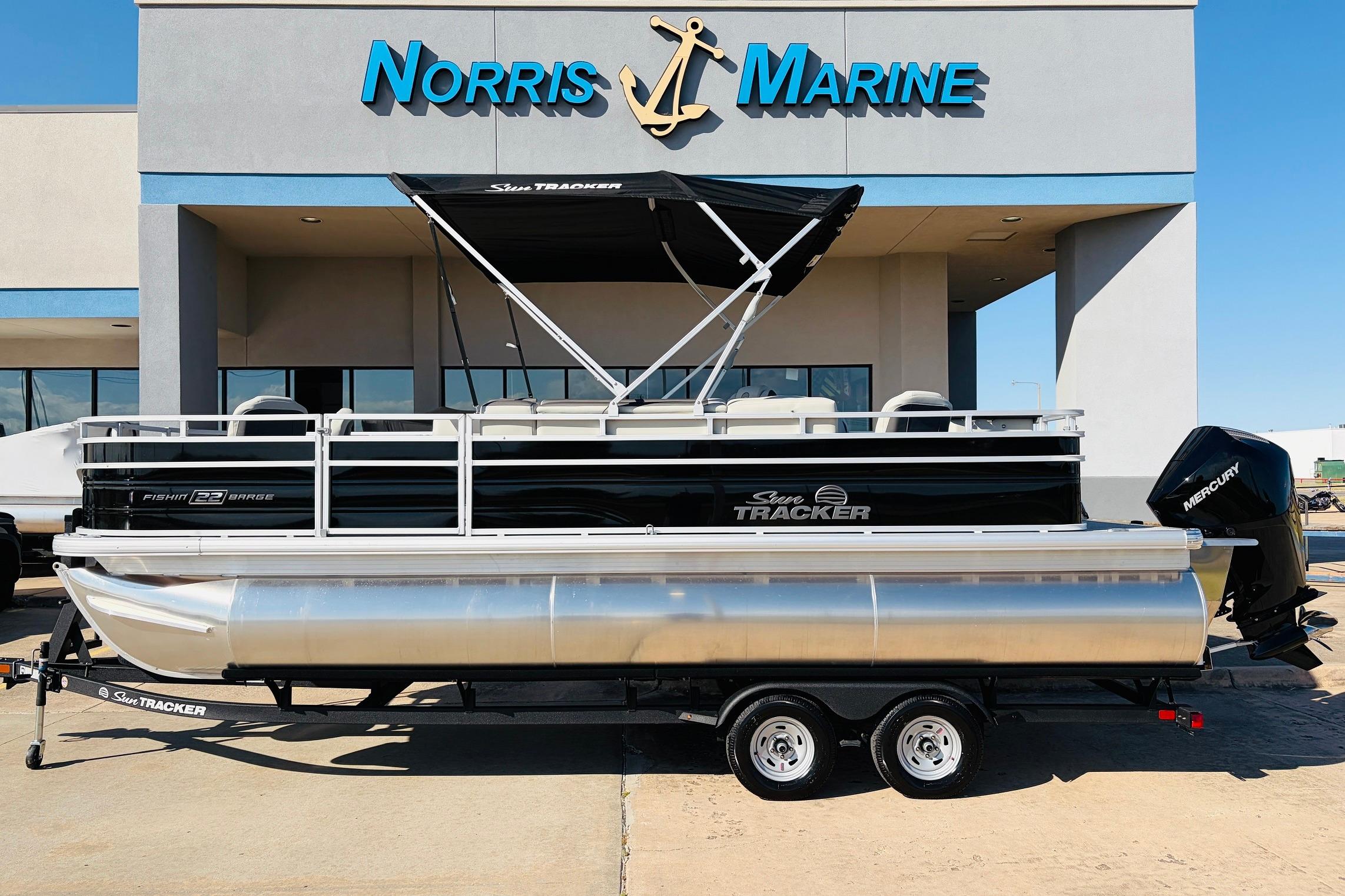 2026 Sun Tracker Fishin' Barge 22 XP3