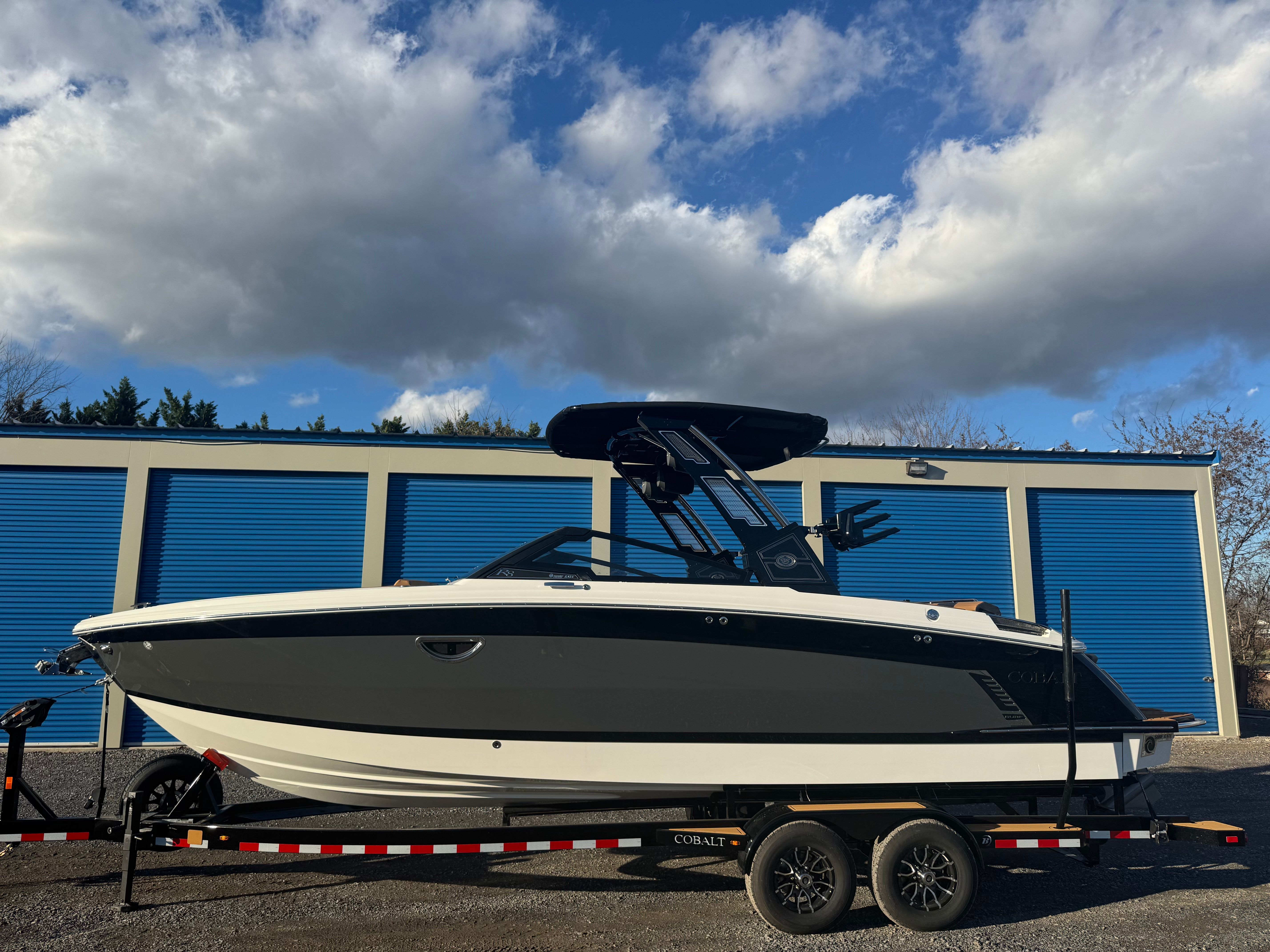 2026 Cobalt R8 Surf