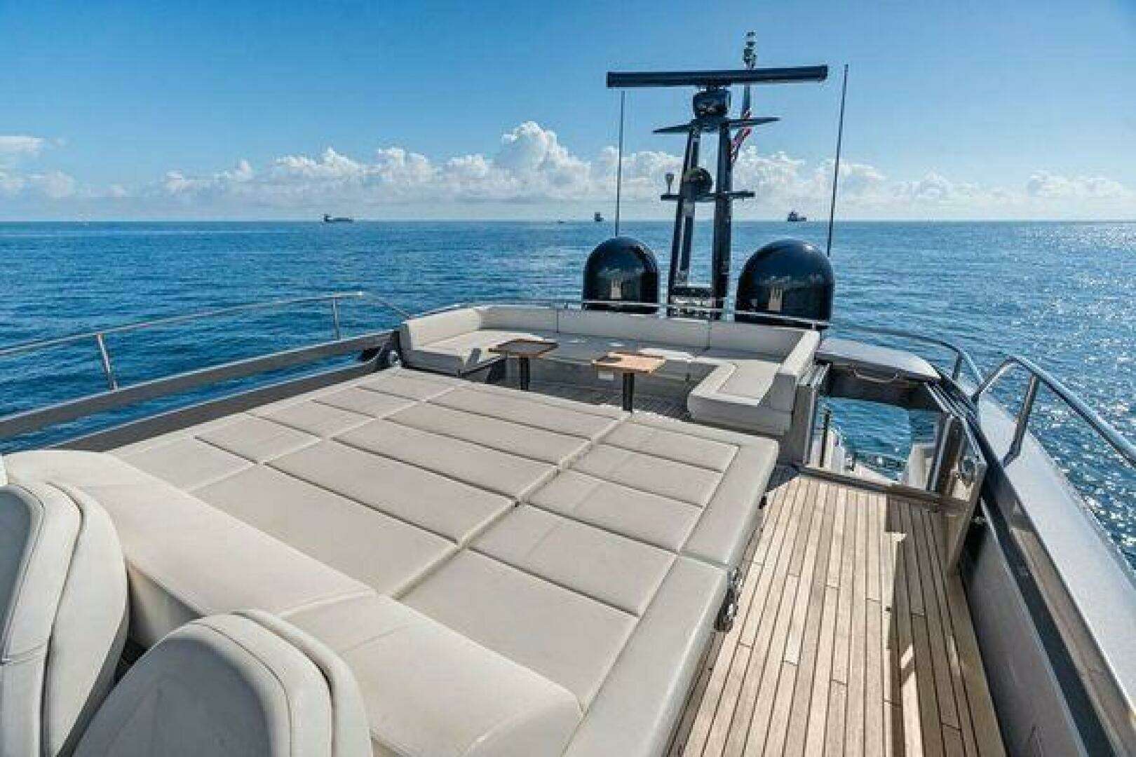 2019 Pershing — - Image 28