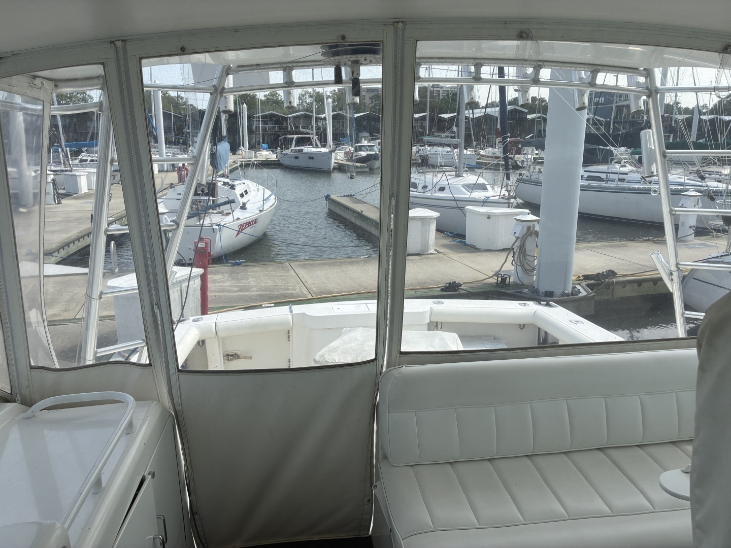 2000 Cabo 45 Express - Image 34