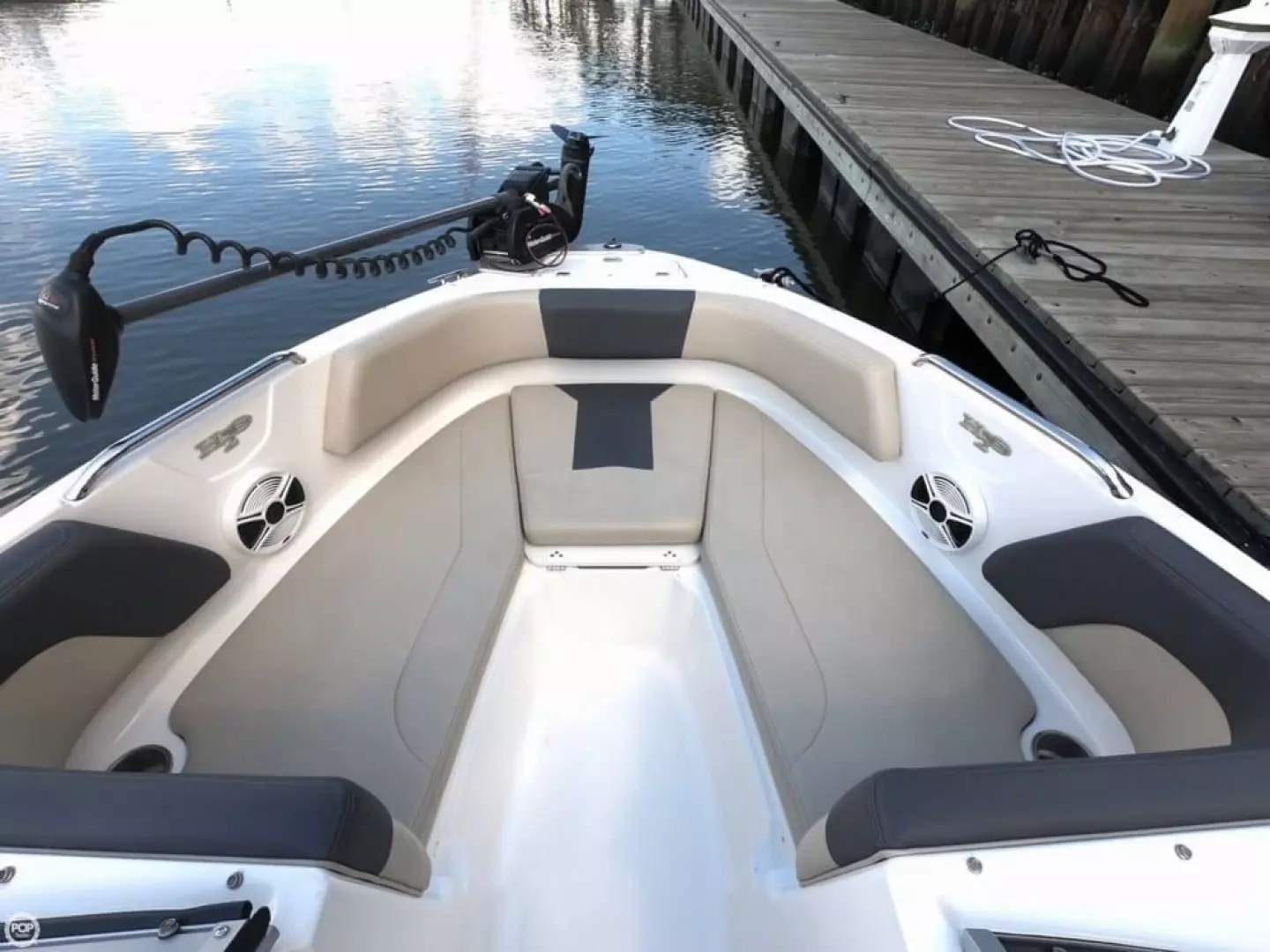 2014 Chaparral 21 Ski & Fish H20 - Image 7