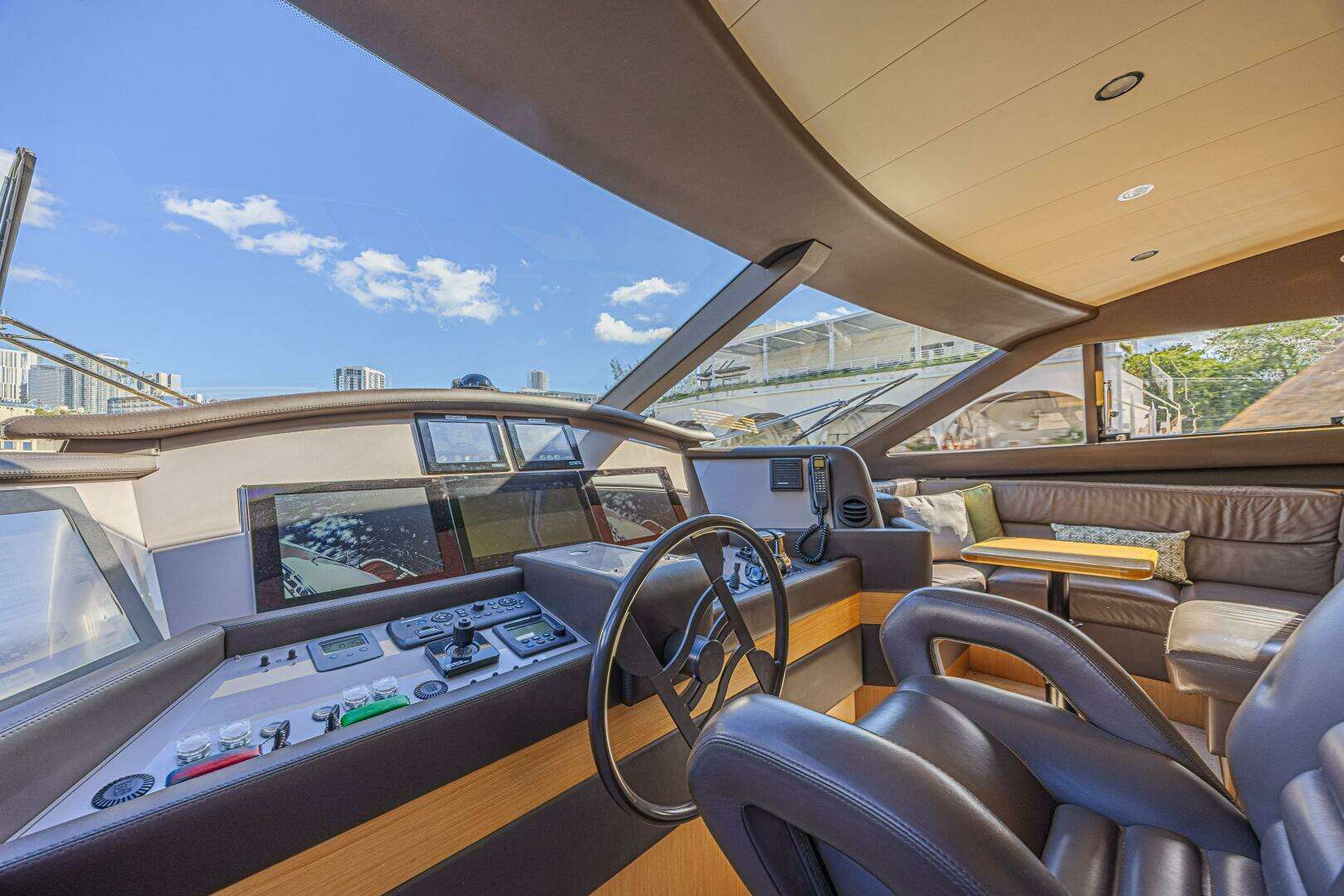 2011 Ferretti Yachts 830 - Image 55
