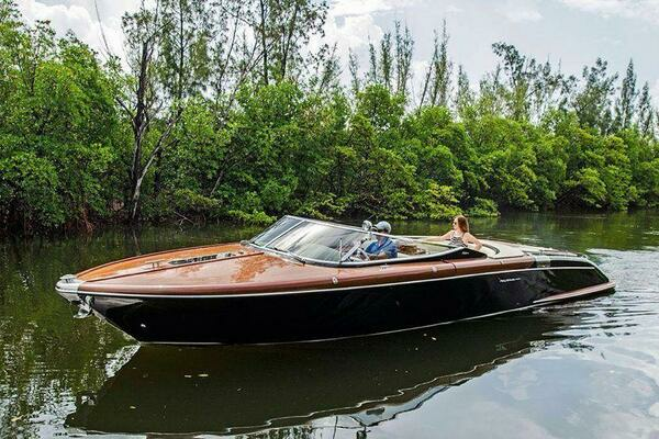 2010 Riva 33' Aquariva Super