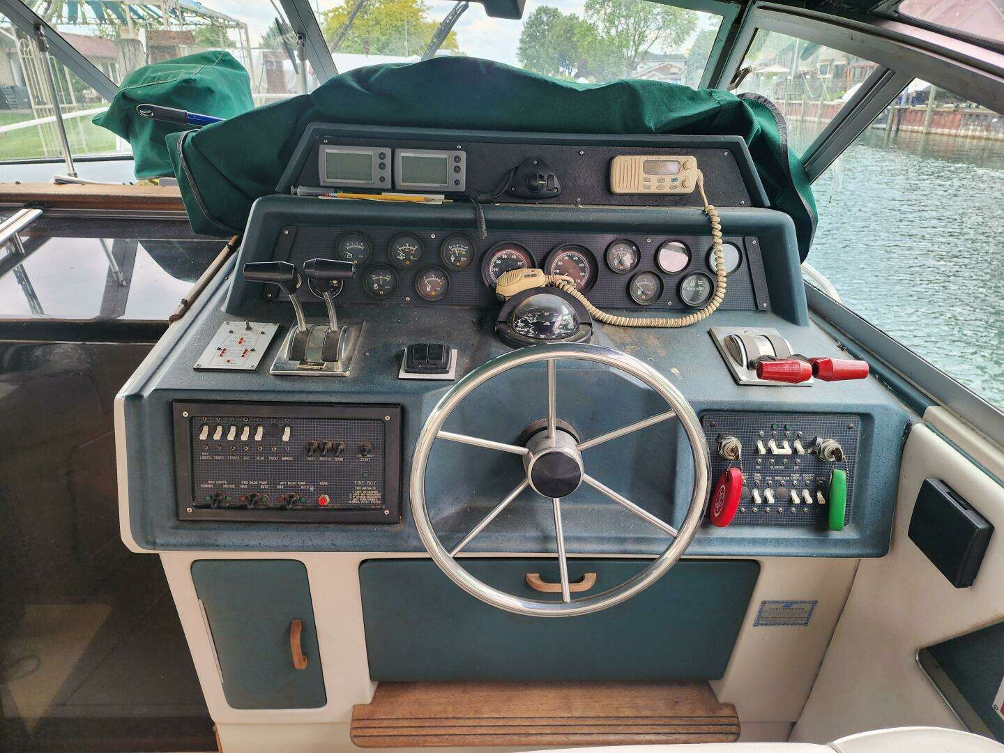 1987 Sea Ray — - Image 7
