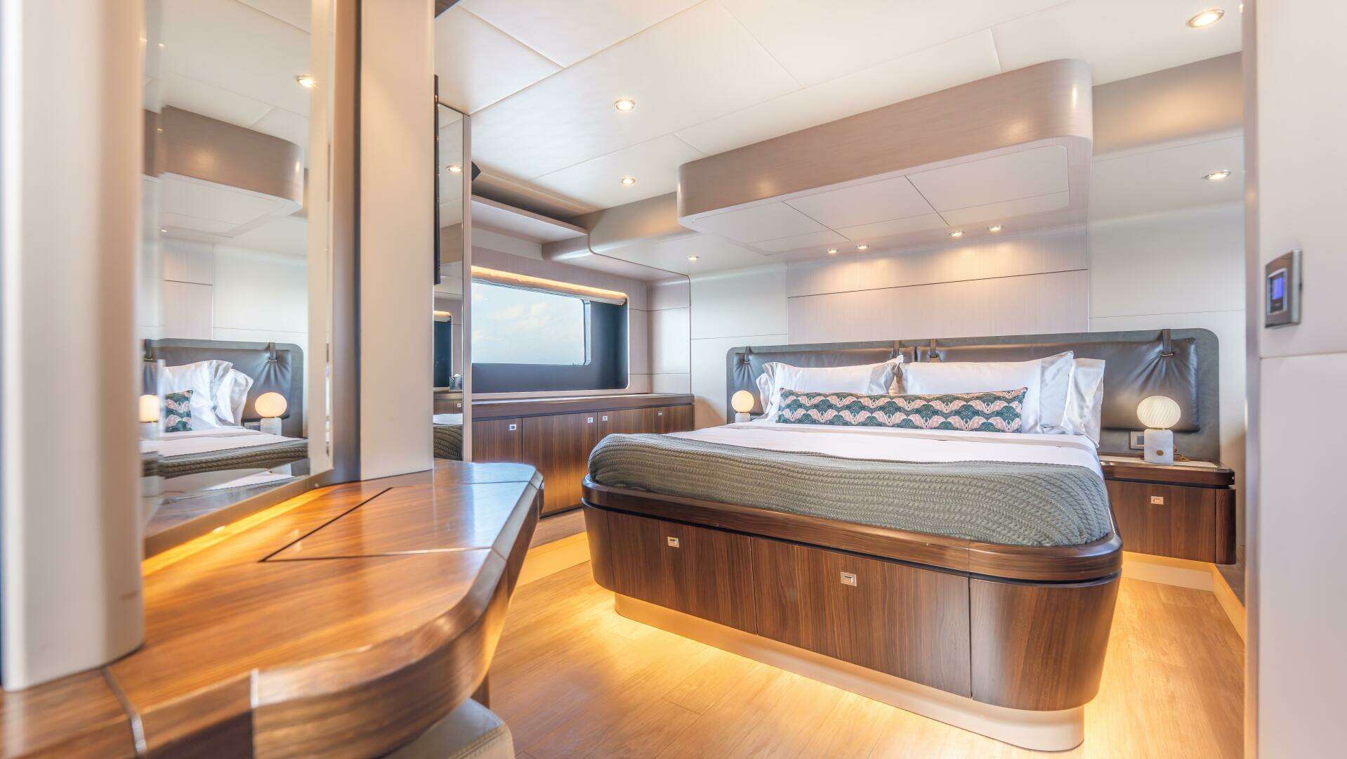 2019 Absolute 58 Fly - Image 28