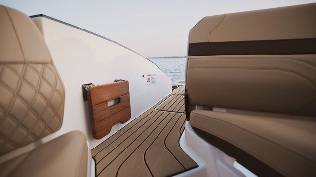 2026 Sea Ray SLX 280 - 3