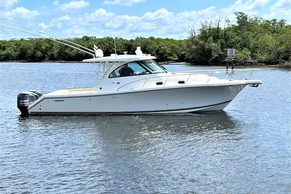 2016 Pursuit OS 385 Offshore