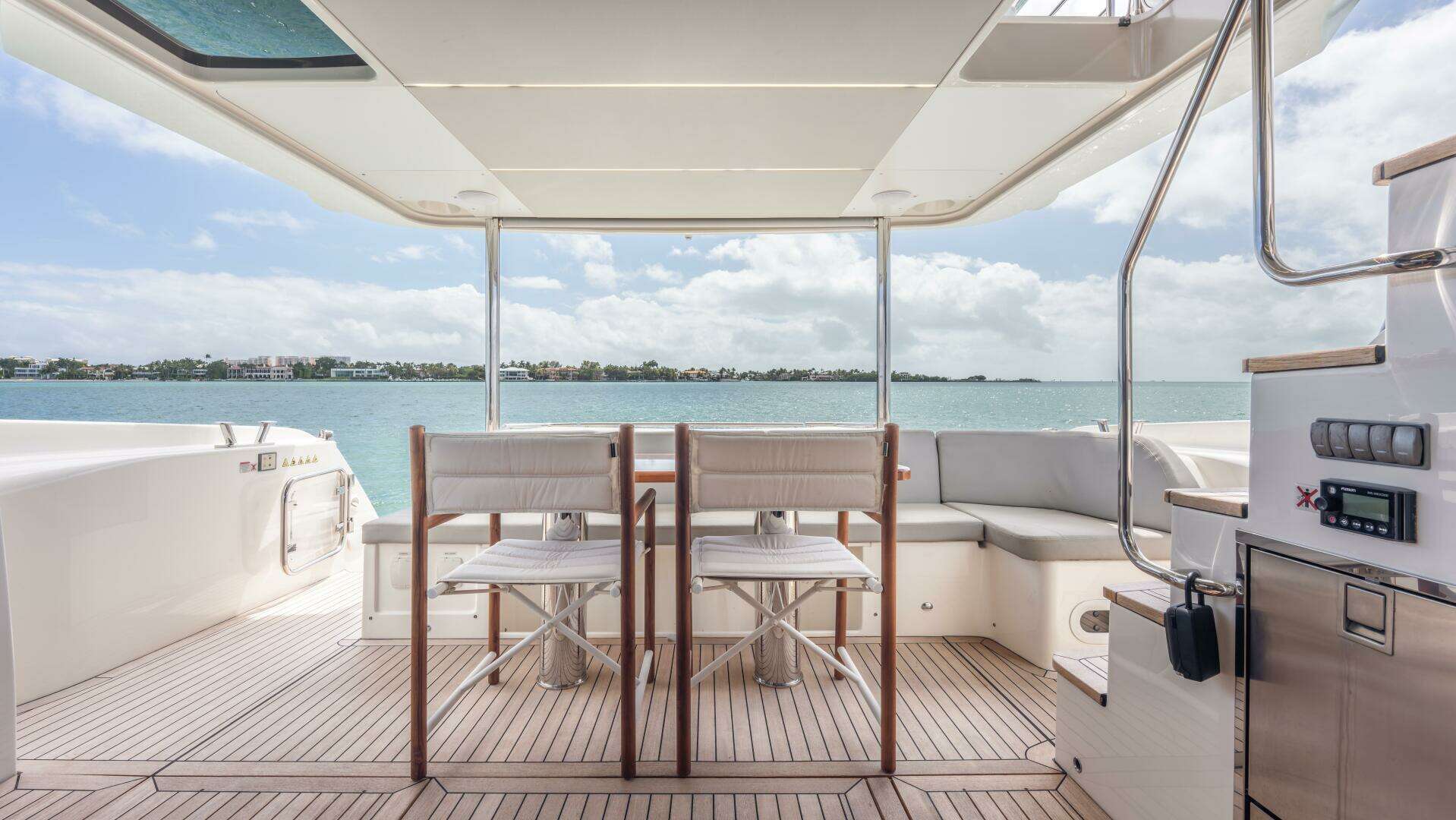 2019 Absolute 58 Fly - Image 11