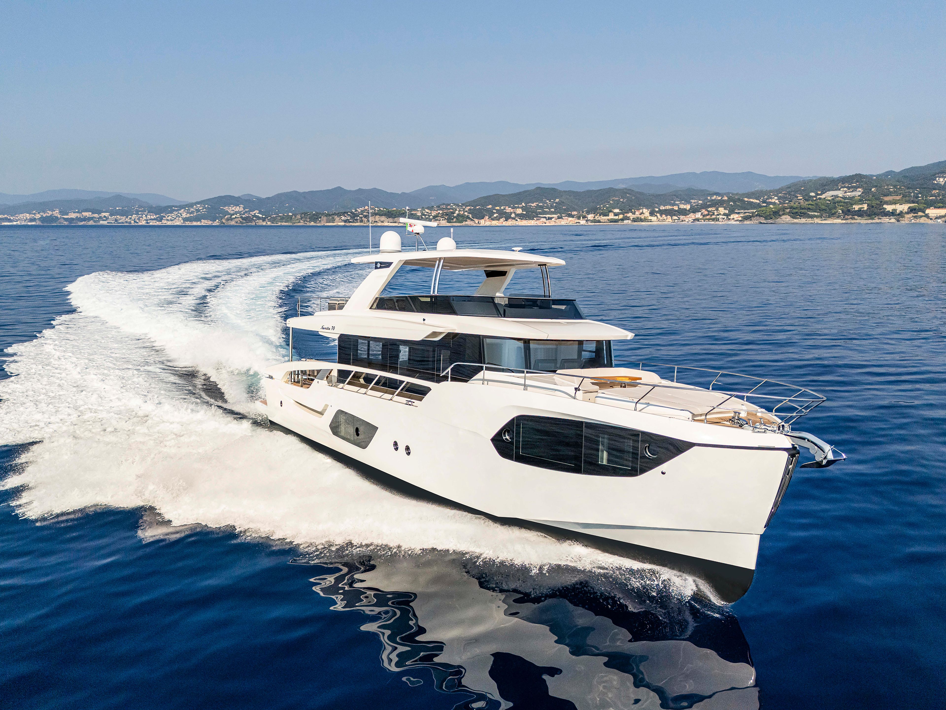 2026 Absolute Navetta 70