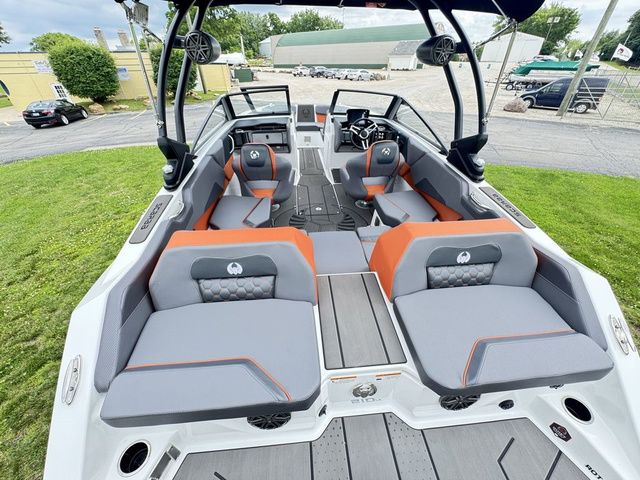 2027 Scarab 210 LX Wake - 14