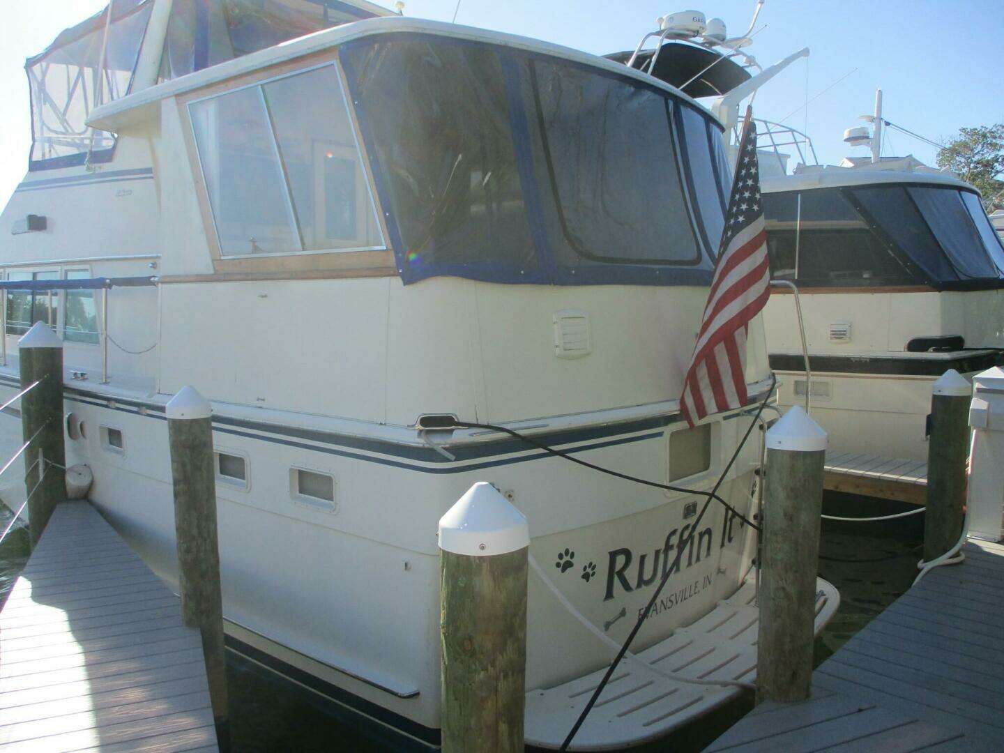 1986 Hatteras — - Image 2