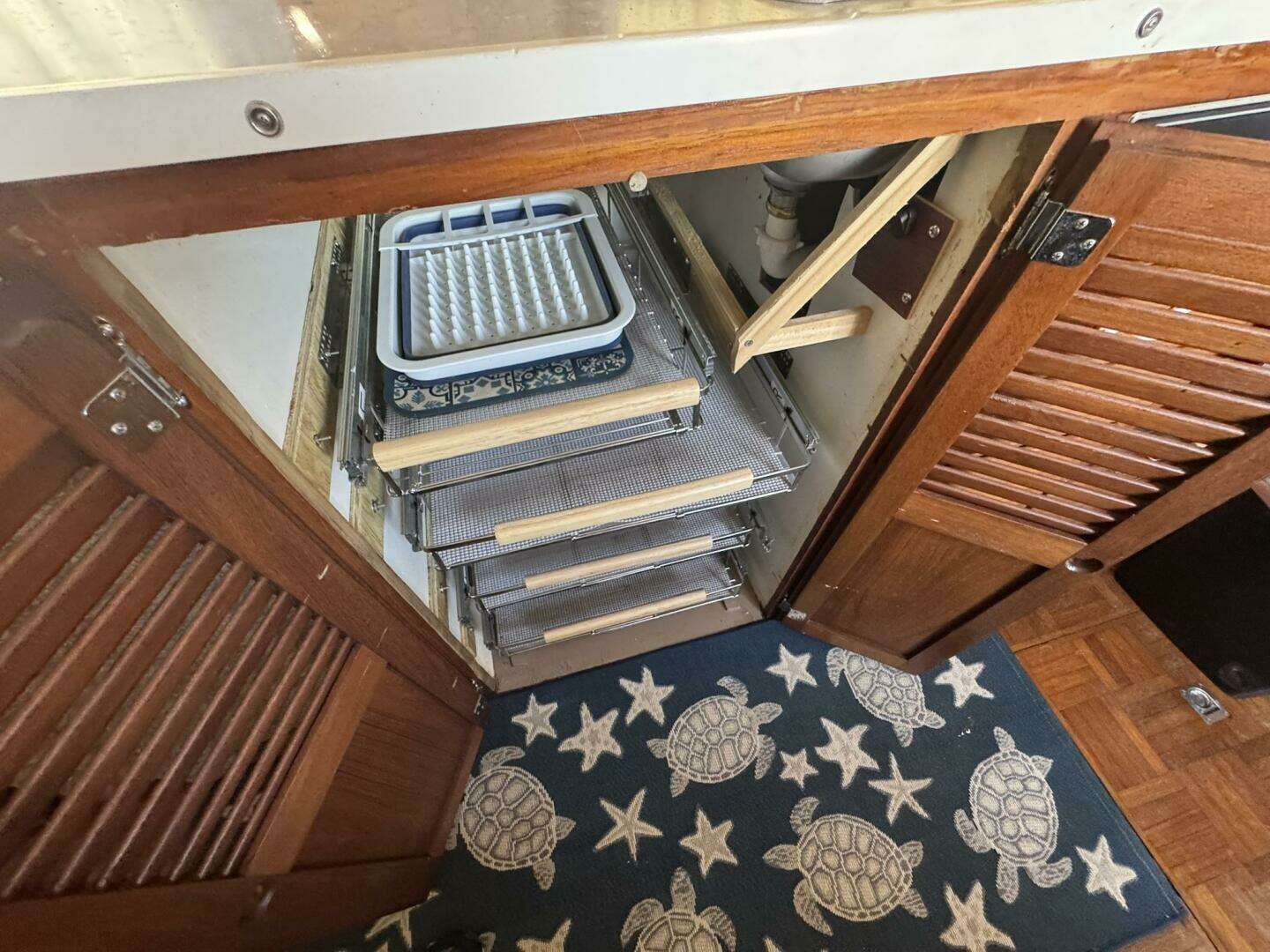 1986 Marine Trader 34 Double Cabin - Image 121