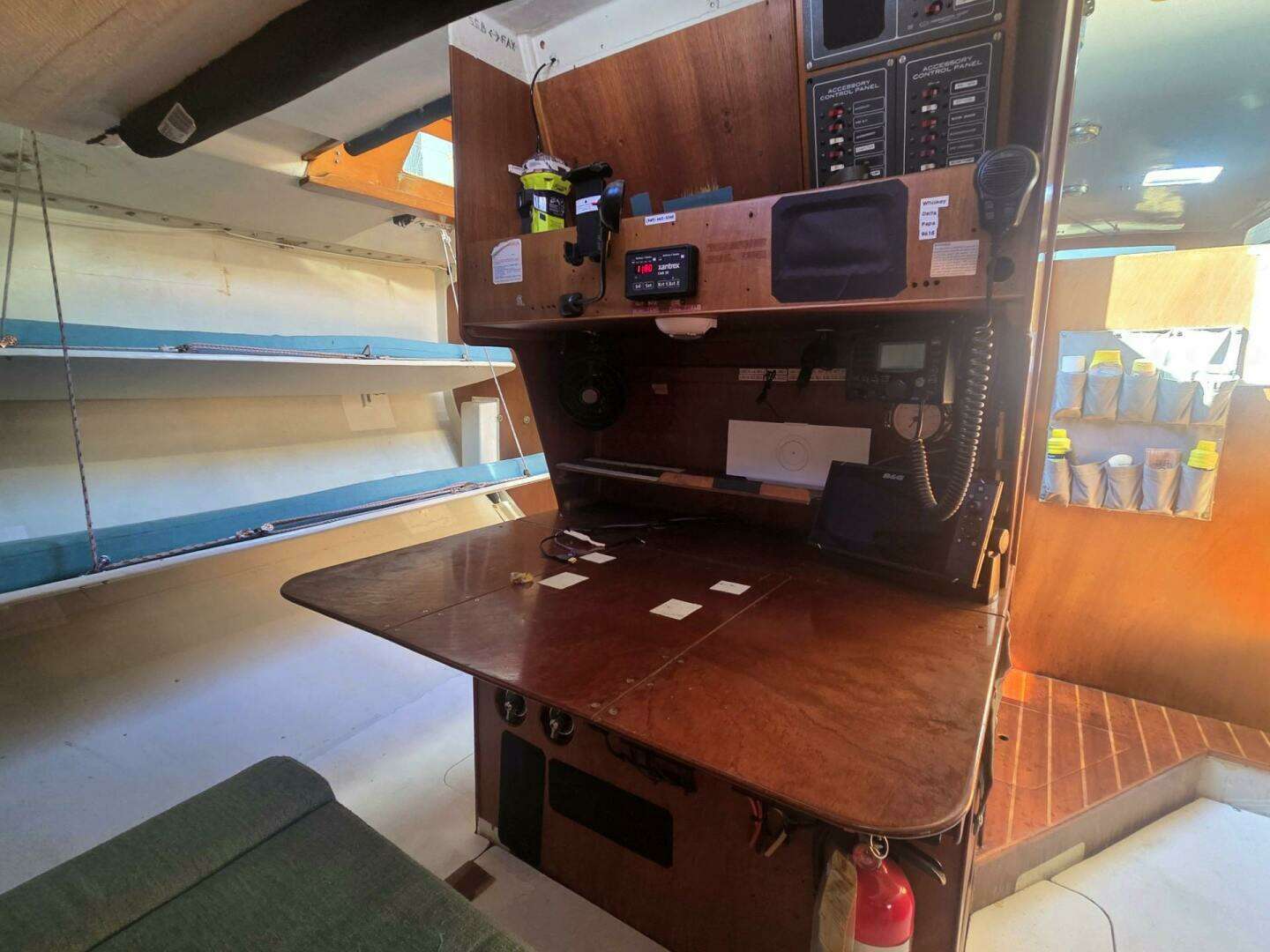 1986 Bill Lee Yachts Inc. Custom - Image 12