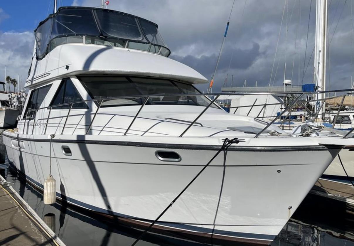 2000 Bayliner 3988 Motoryacht