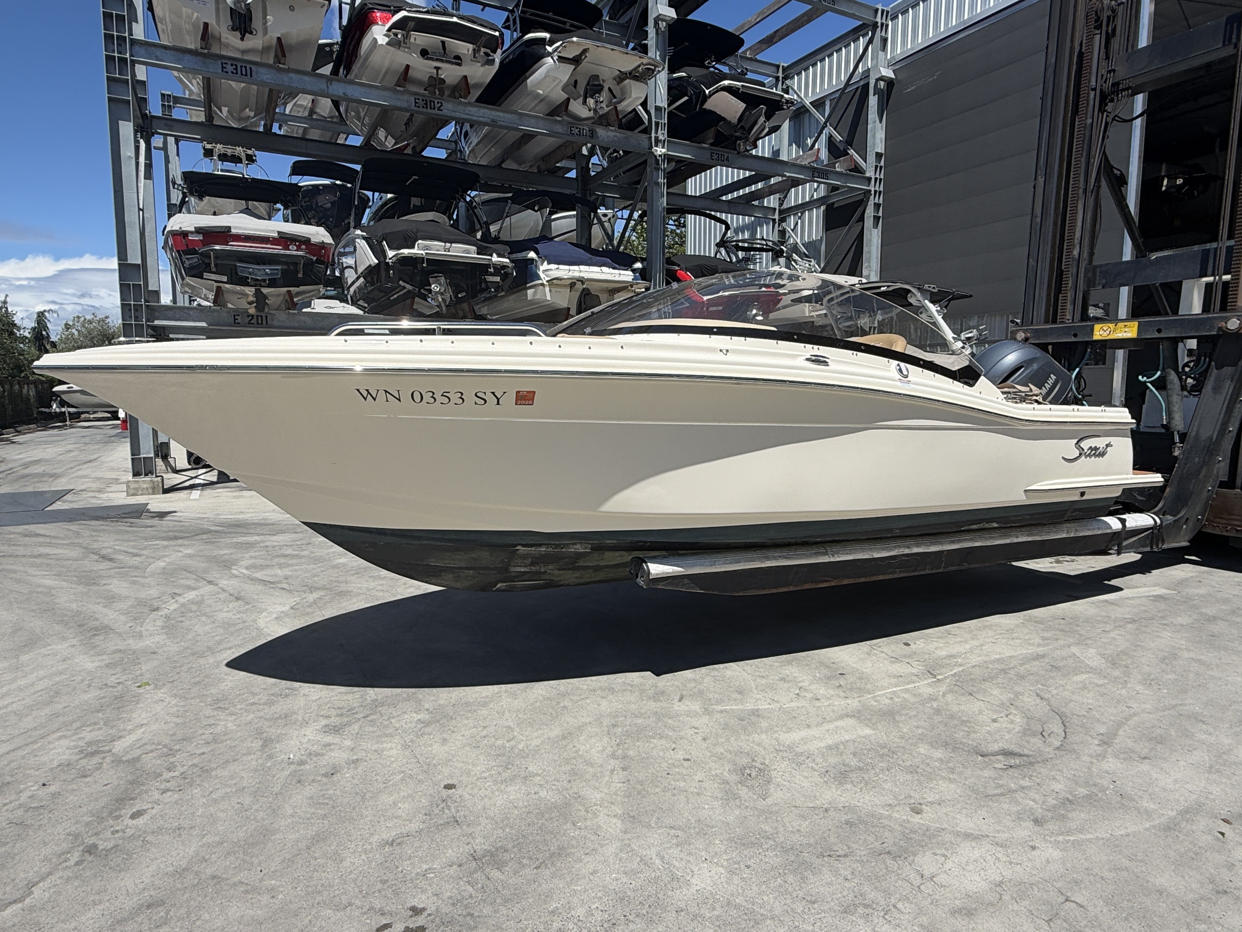 2021 Scout 215 - 2