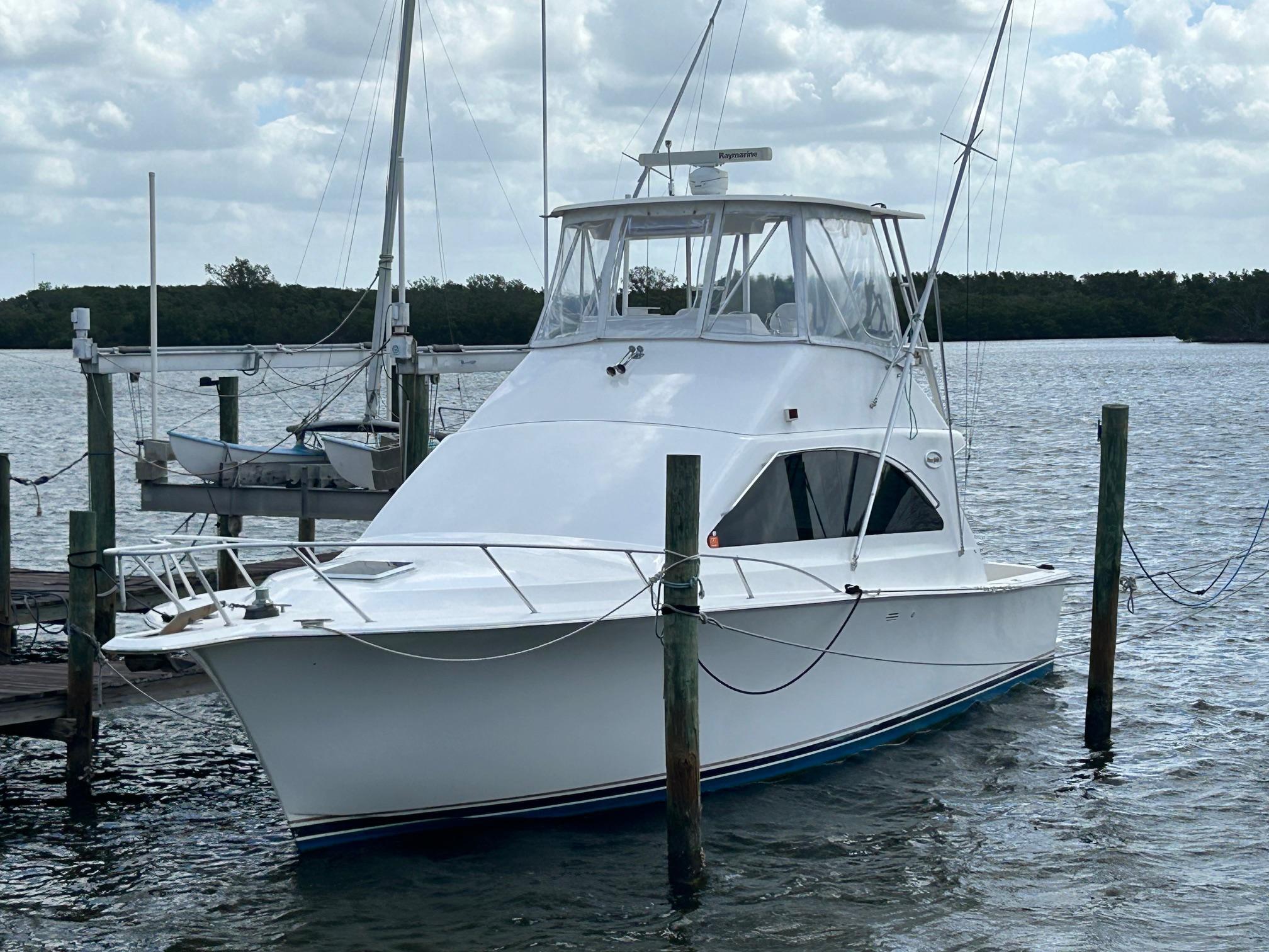 2003 Ocean Yachts Super Sport