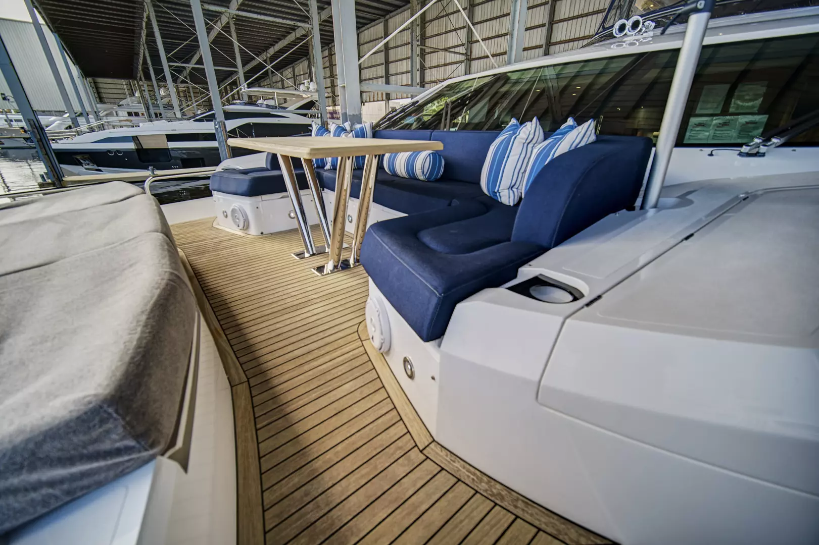 2019 Sunseeker 86 Yacht - Image 25