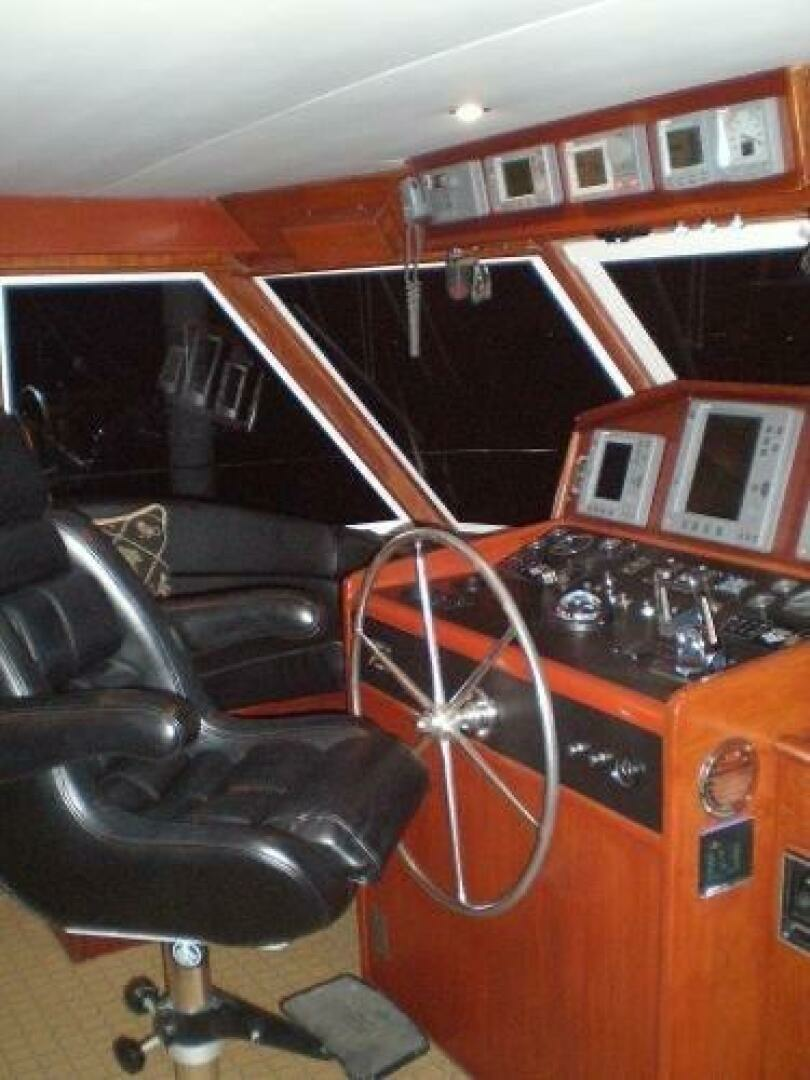 1965 Hatteras Motor Yacht - Image 19