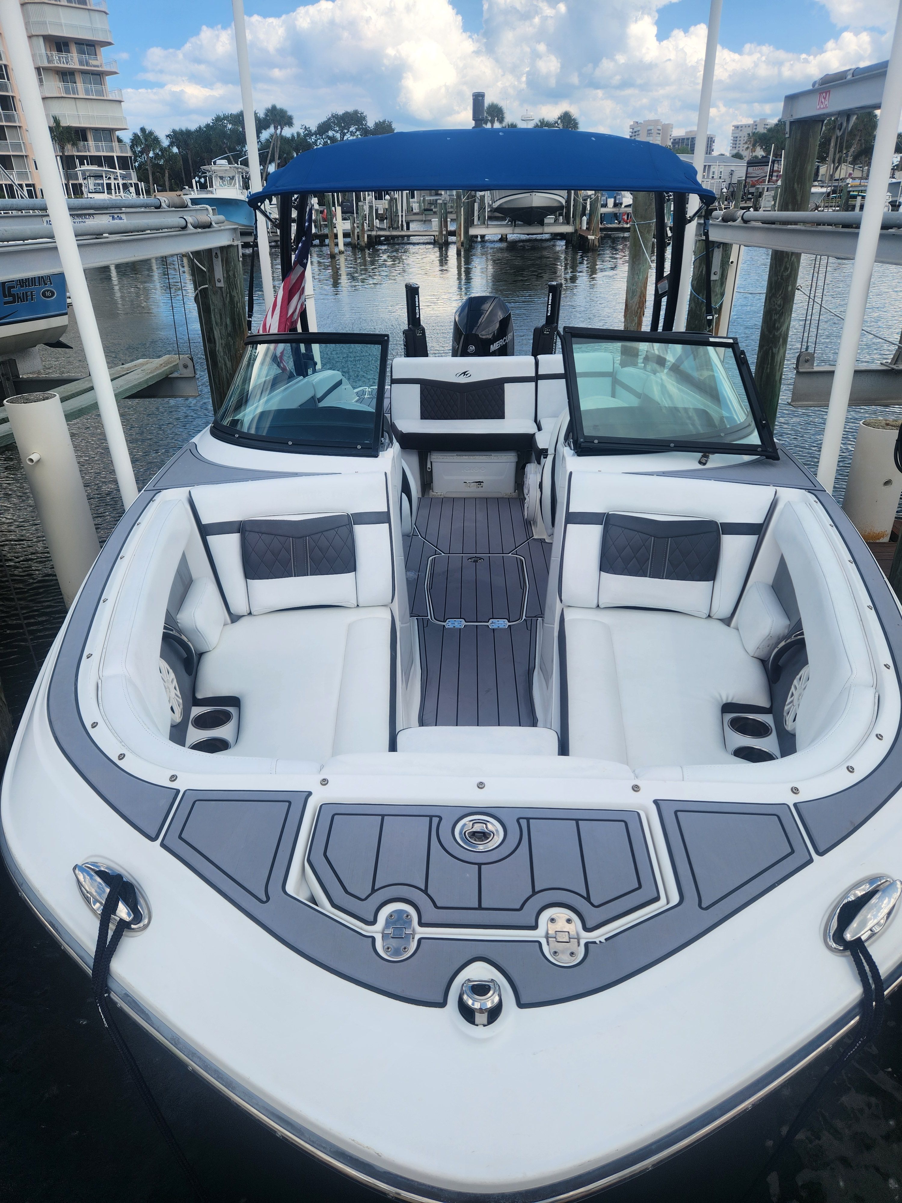 2023 Monterey M-225 - 4
