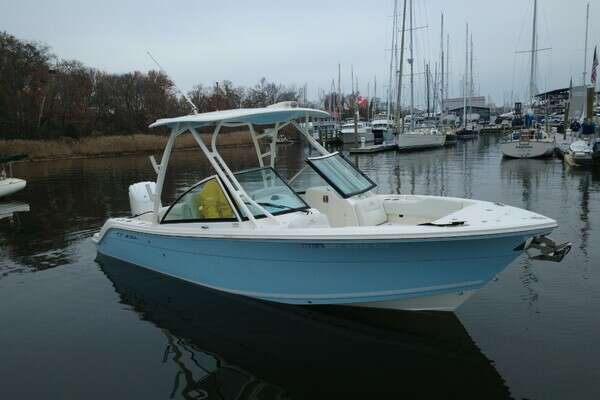 2024 Cobia 240 DC