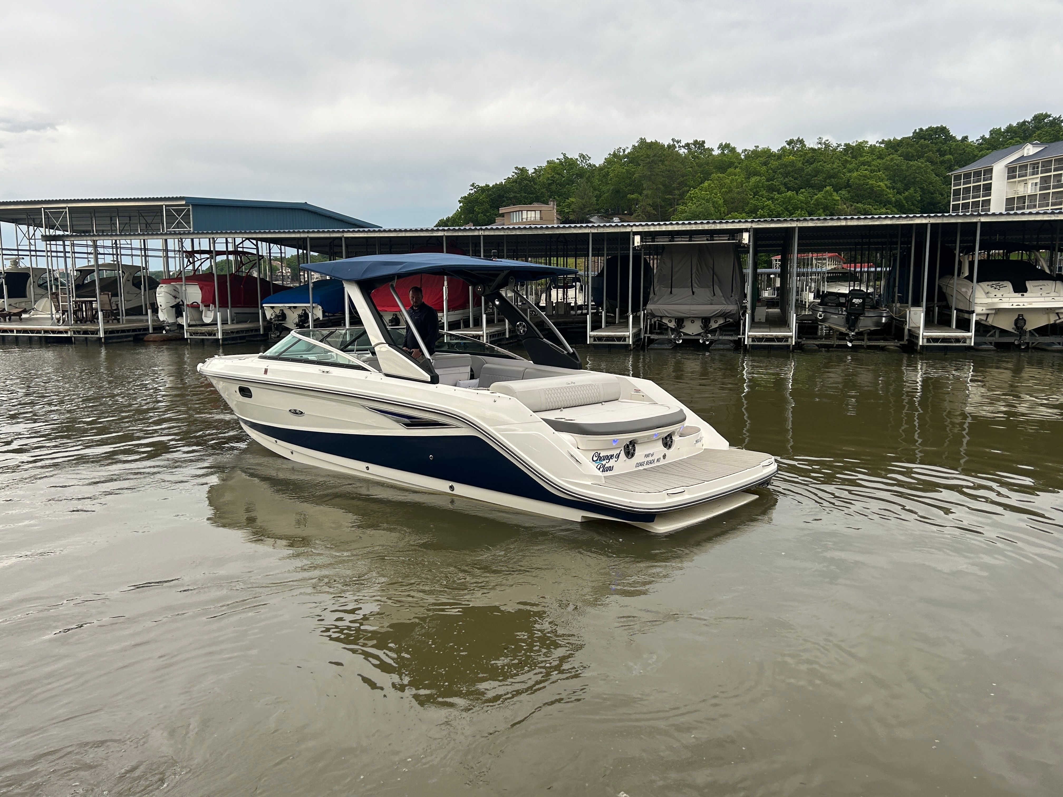 2022 Sea Ray SLX 280