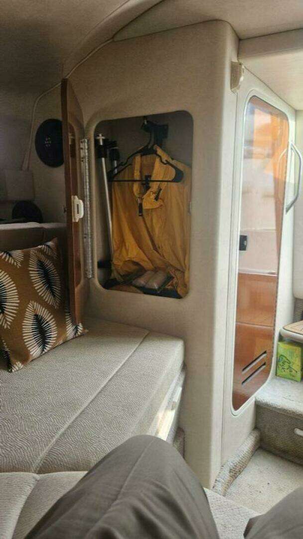 2008 Sea Ray 240 Sundancer - Image 24