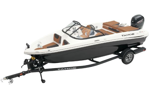 2025 Tahoe 200 S - 6