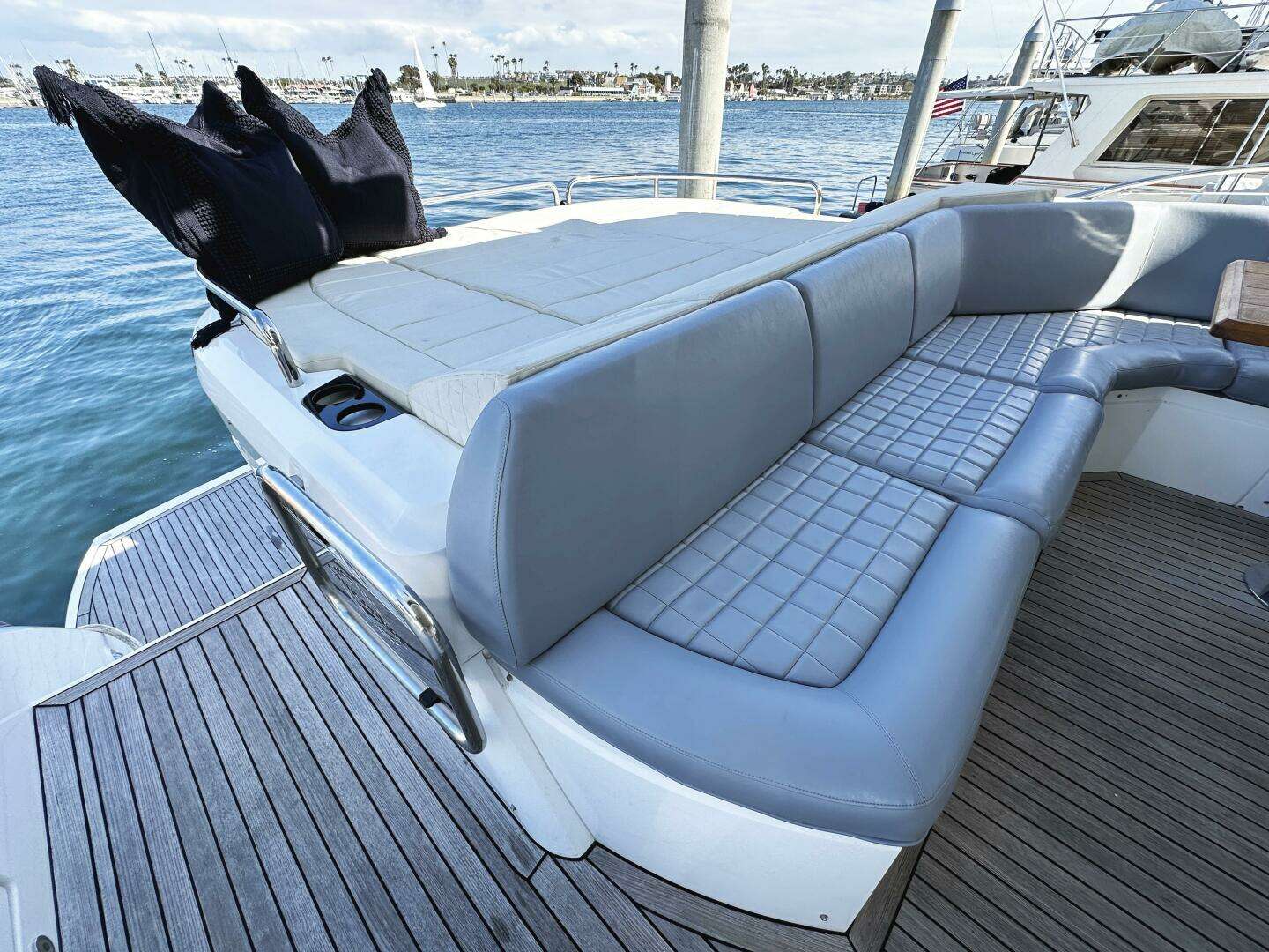 2015 Sunseeker Predator 57 - Image 15