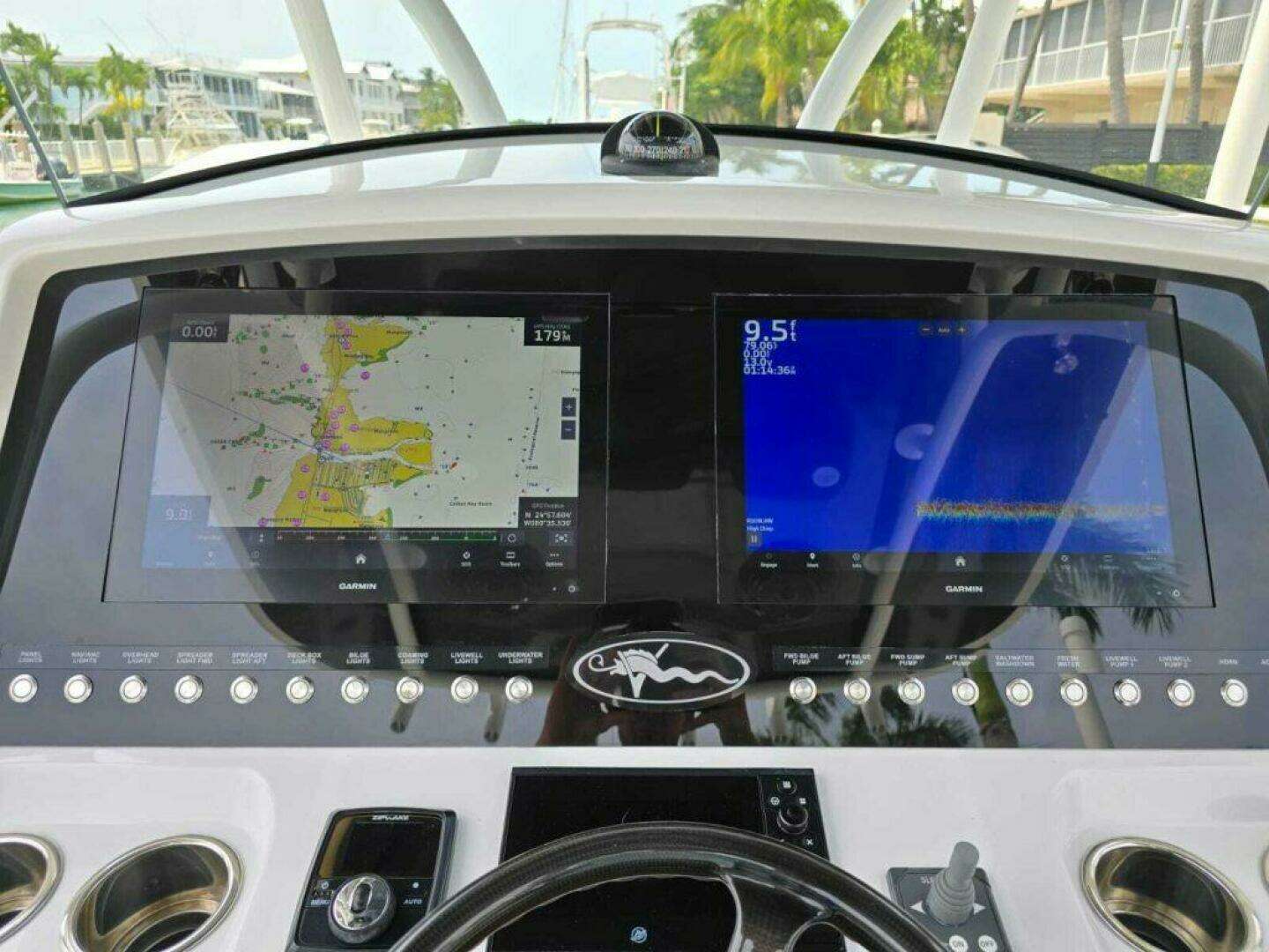 2023 Valhalla Boatworks V-33 - Image 21