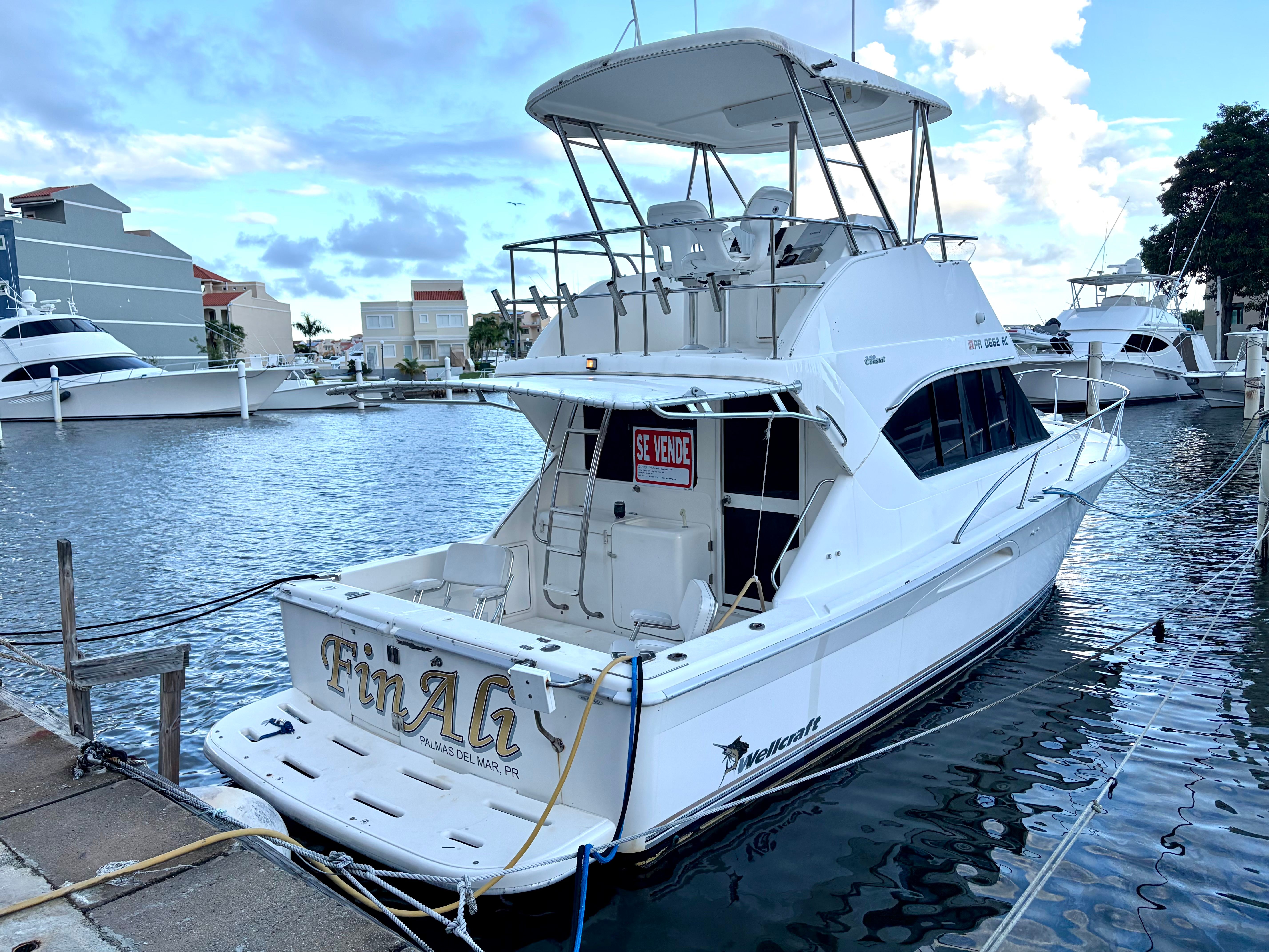 2002 Wellcraft 350 Coastal