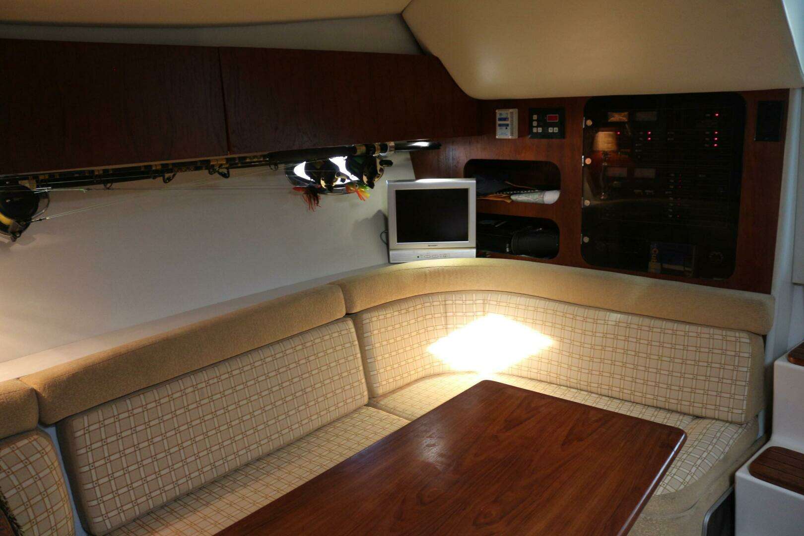 1995 Tiara Yachts 3400 Open - Image 39