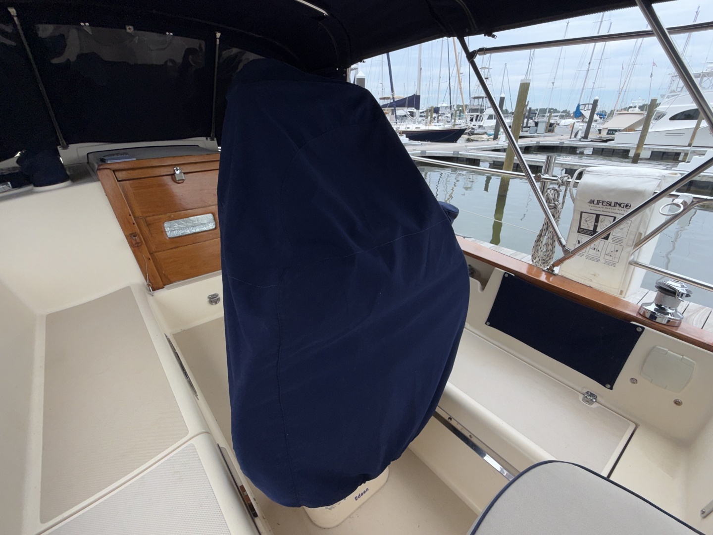 1997 Island Packet 350 - Image 22