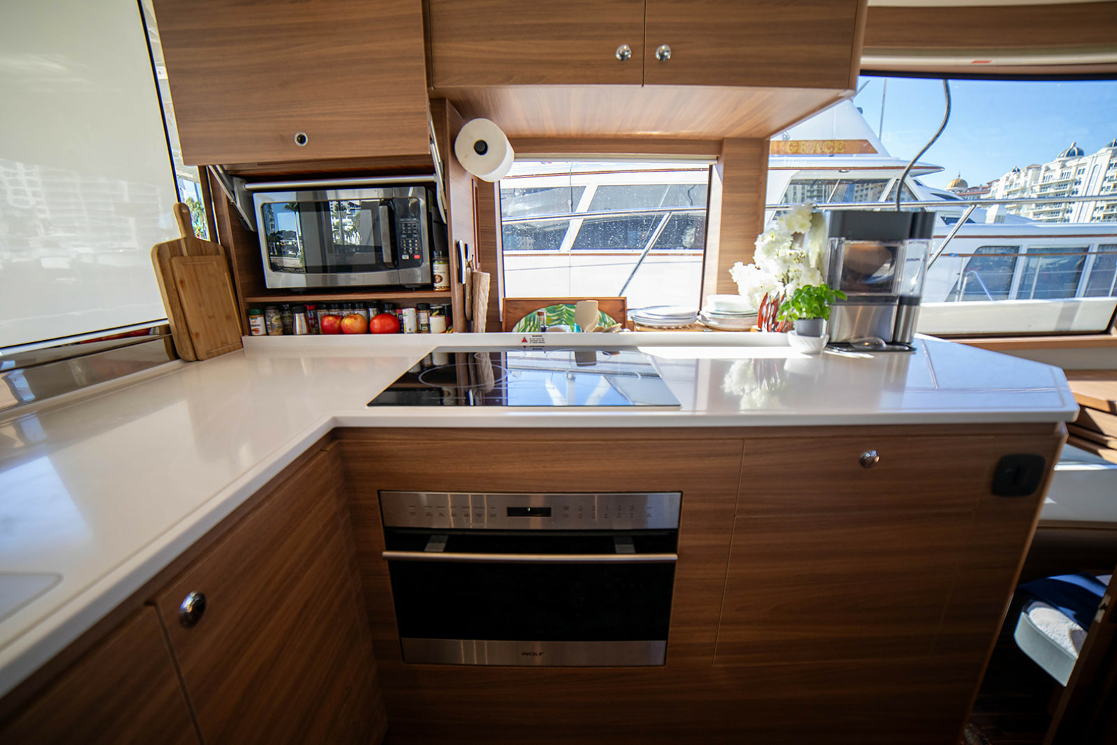 2024 Aquila 54 Yacht - Image 31