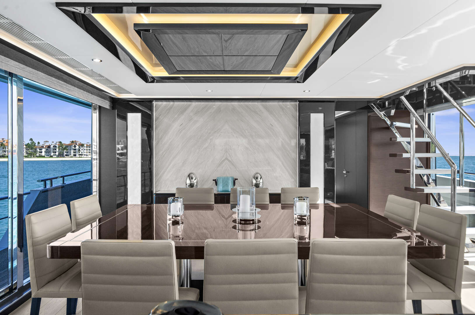 2024 Ocean Alexander 32L - Image 39