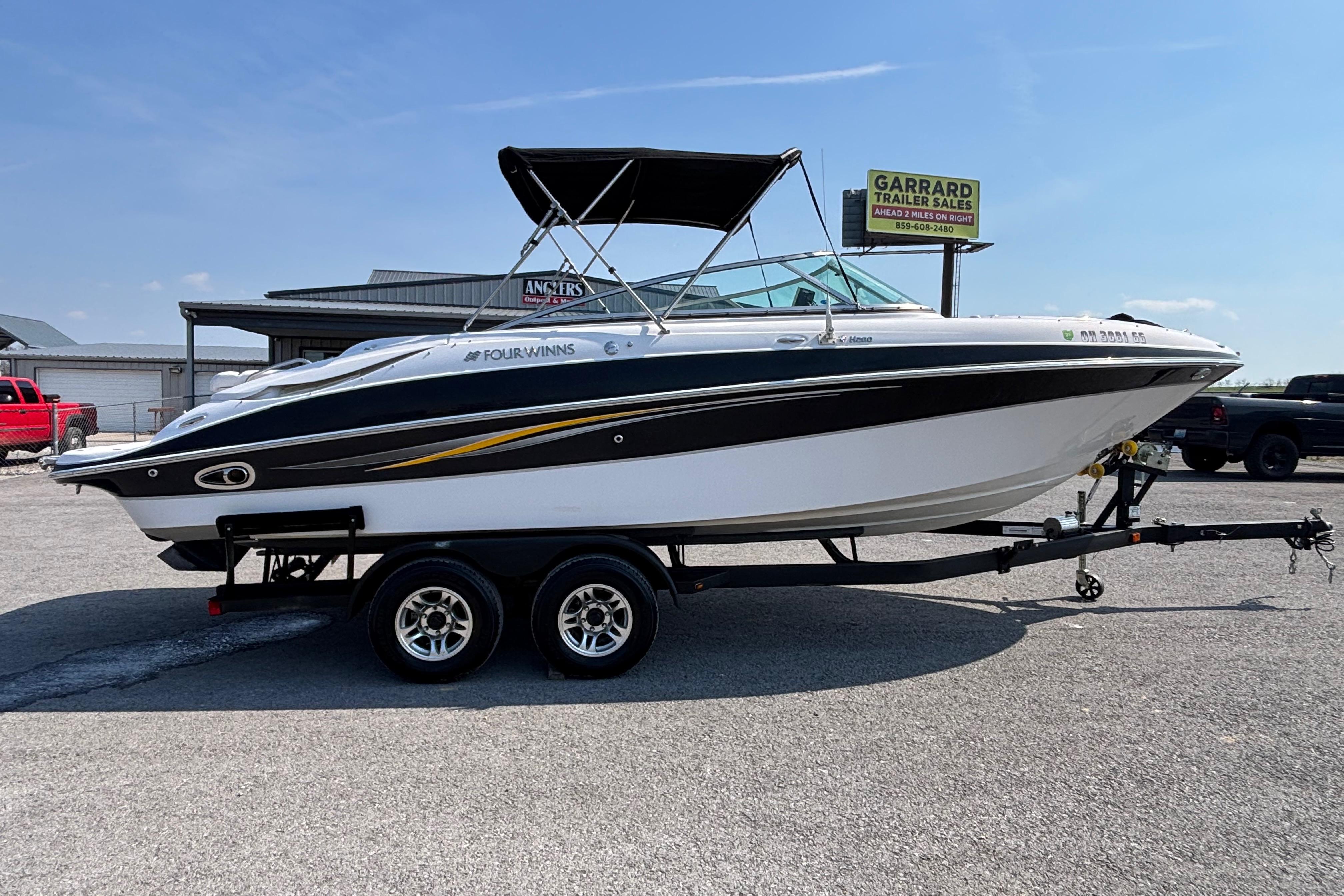2008 Four Winns H260 RS