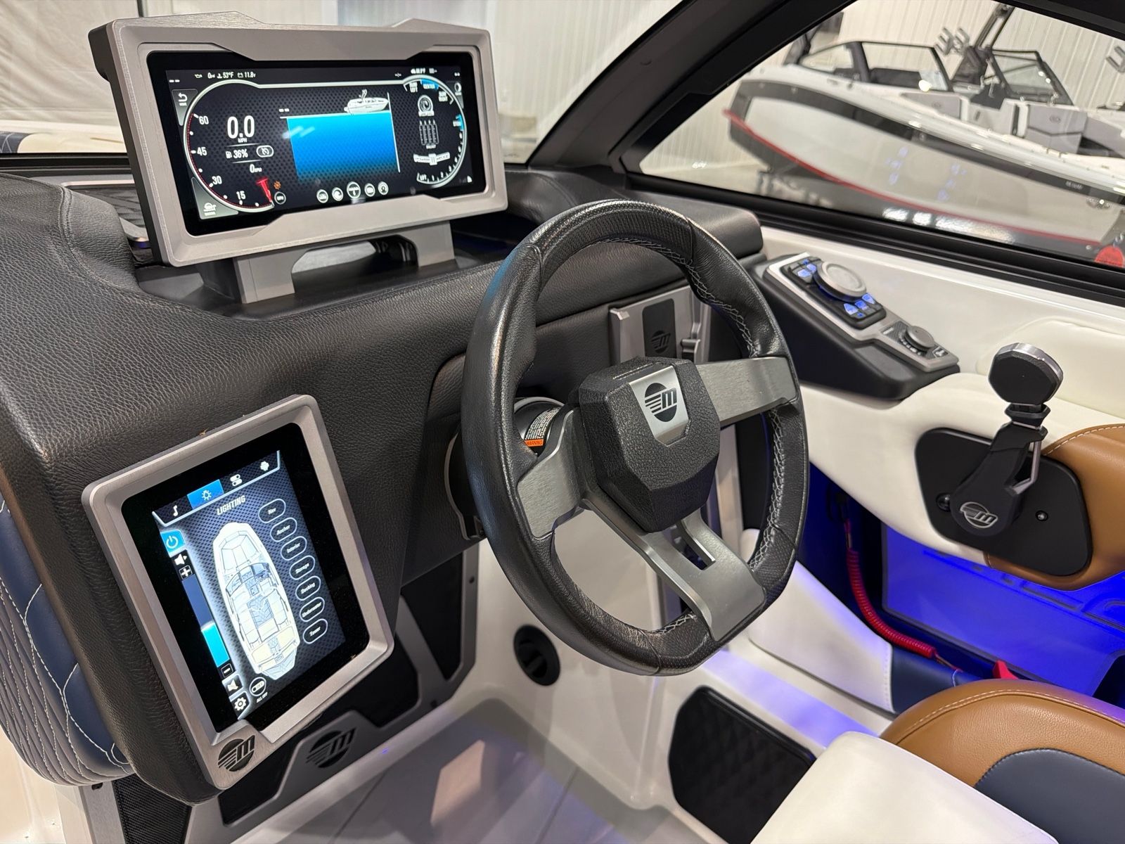 2023 Malibu M220 - 19