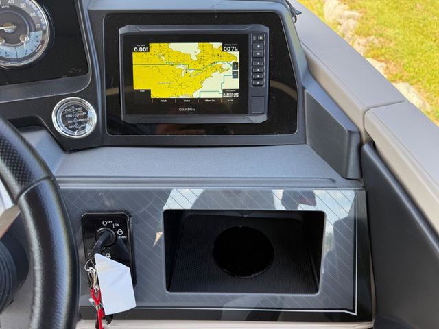 2025 Tahoe 2385 CASCADE CRUISE REAR BENCH - 20