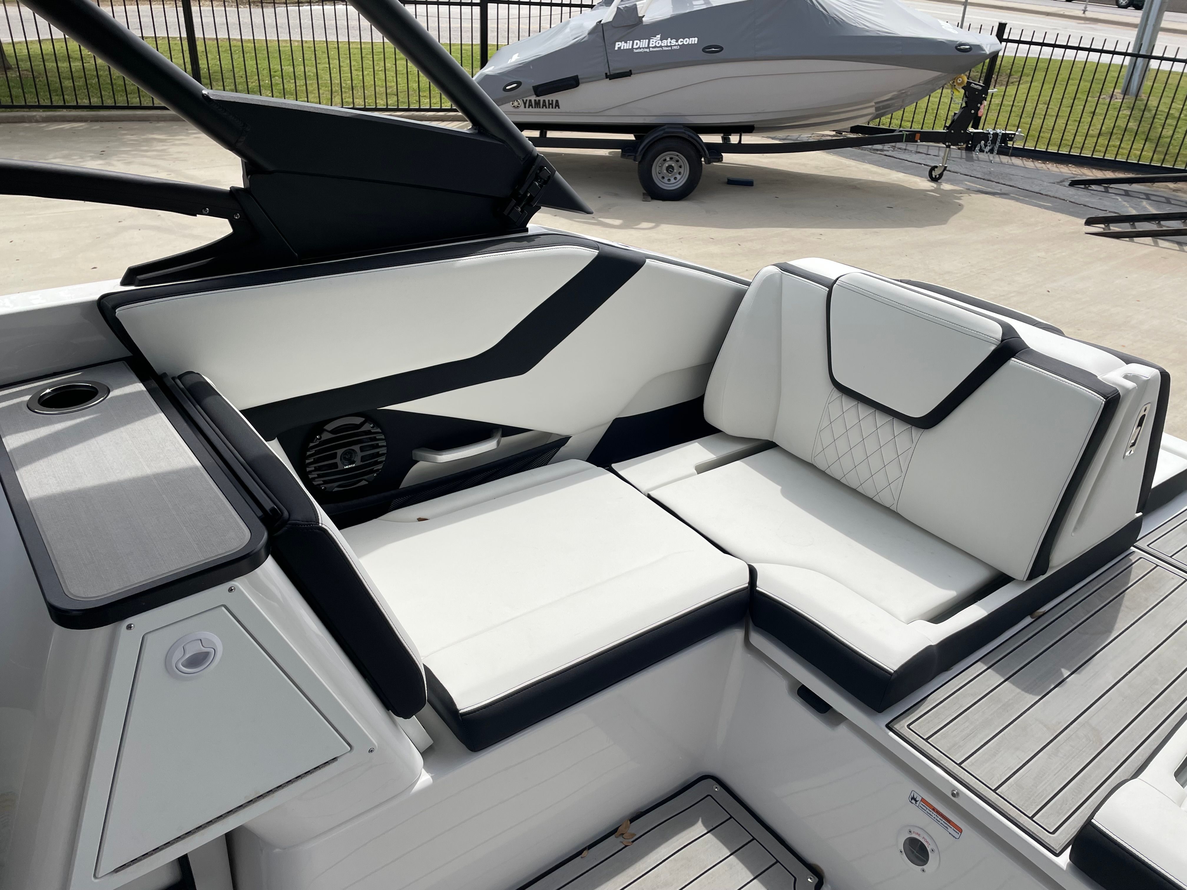 2026 YAMAHA 252 SD - Image 19