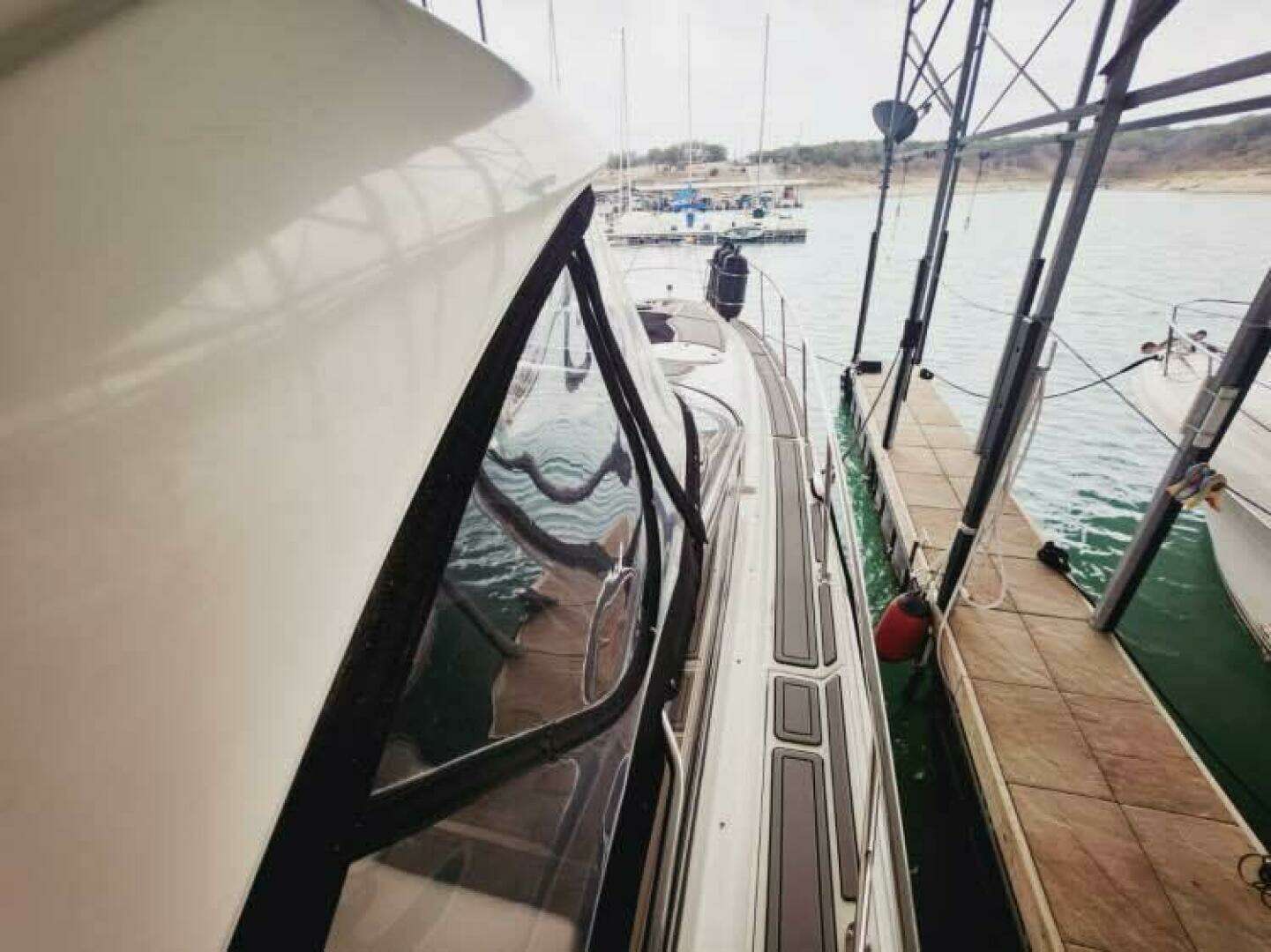 2007 Regal 4460 Commodore - Image 7