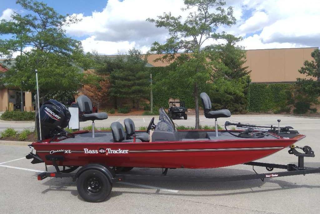 2026 Tracker Bass Tracker Classic XL