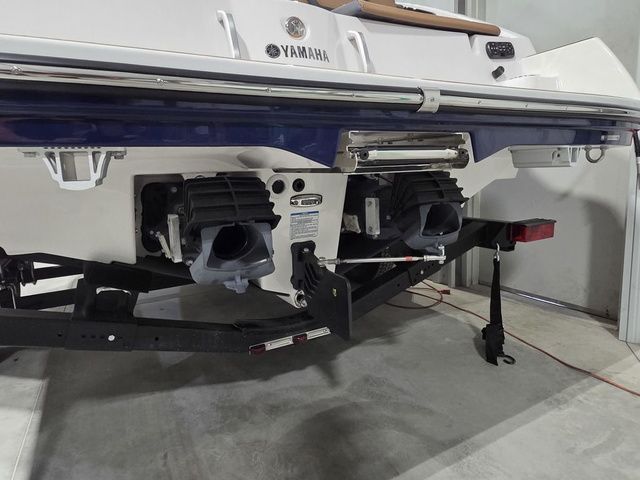 2026 Yamaha Boats 222SD - 4