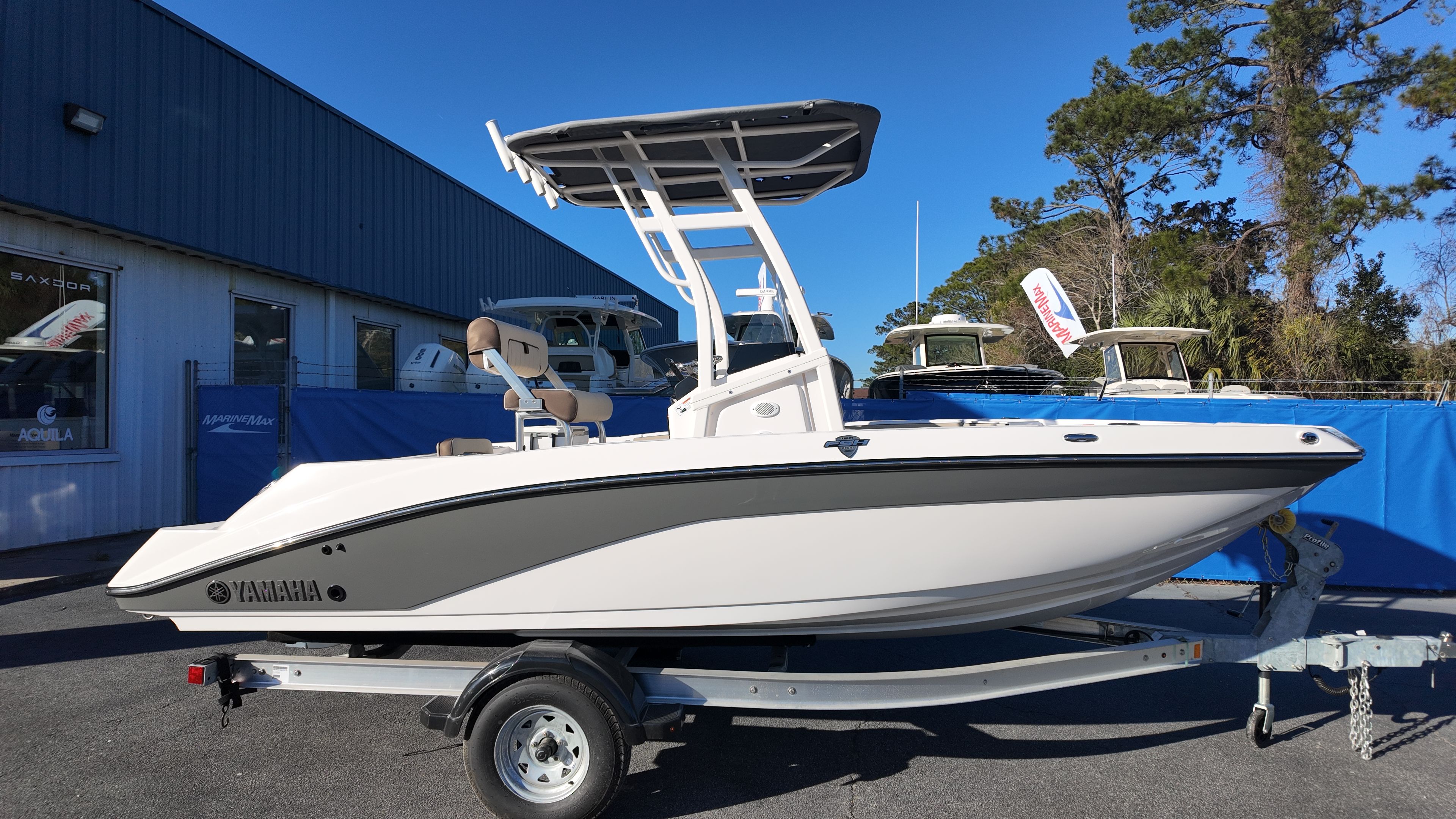 2025 Yamaha Boats 190 FSH Sport