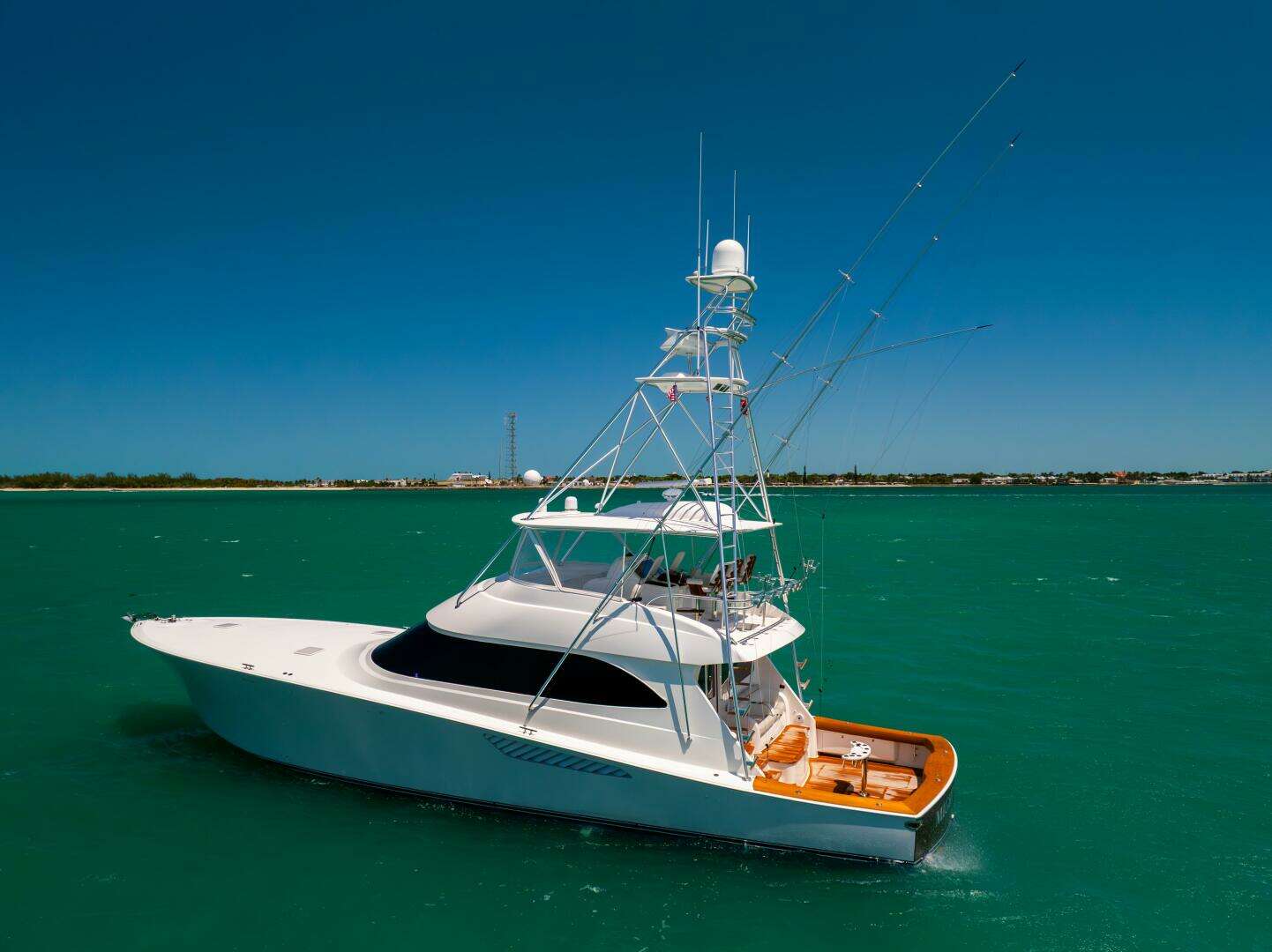 2011 Viking 70 Convertible - Image 30
