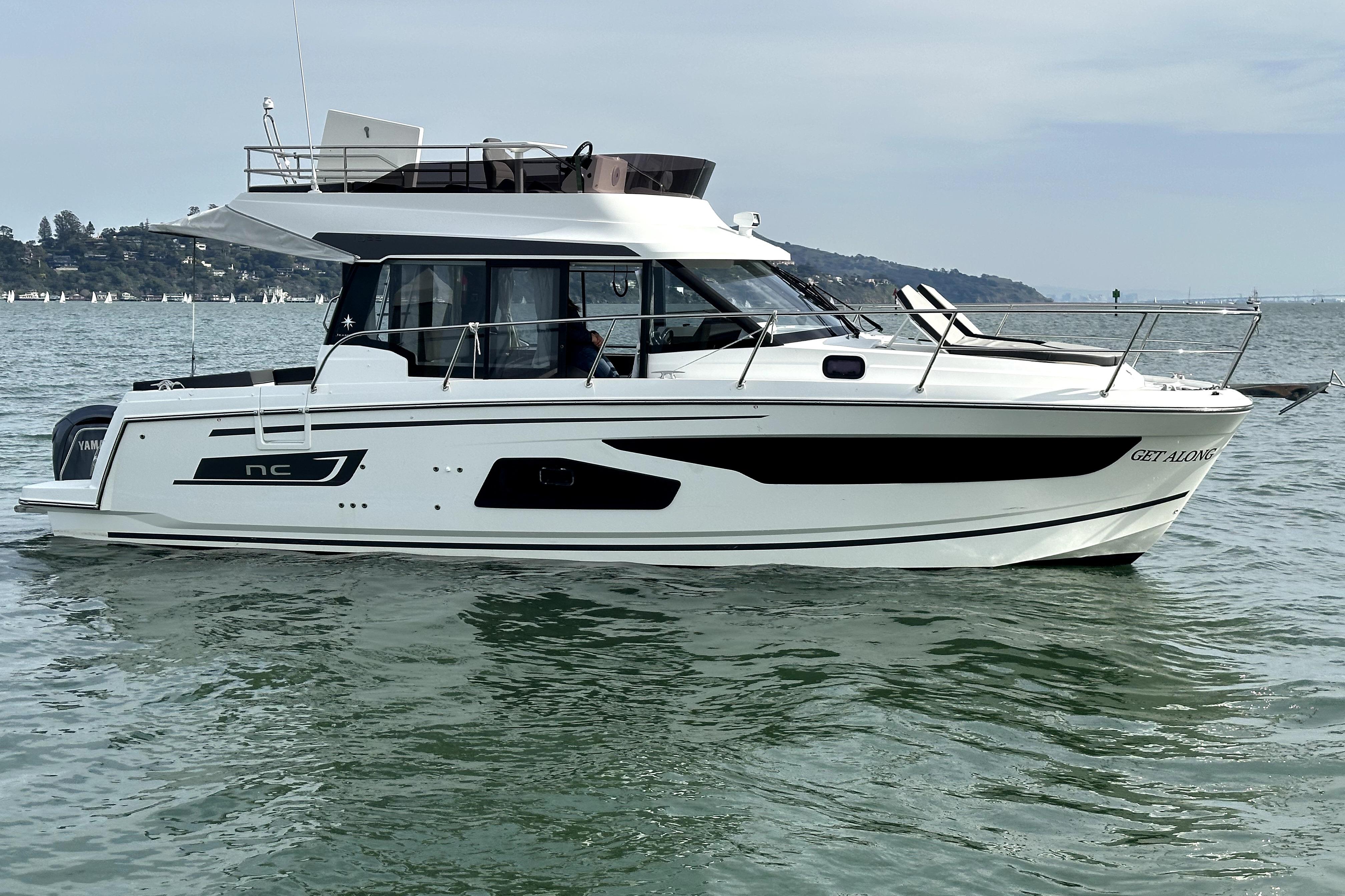 2022 Jeanneau NC Weekender 1095 Fly