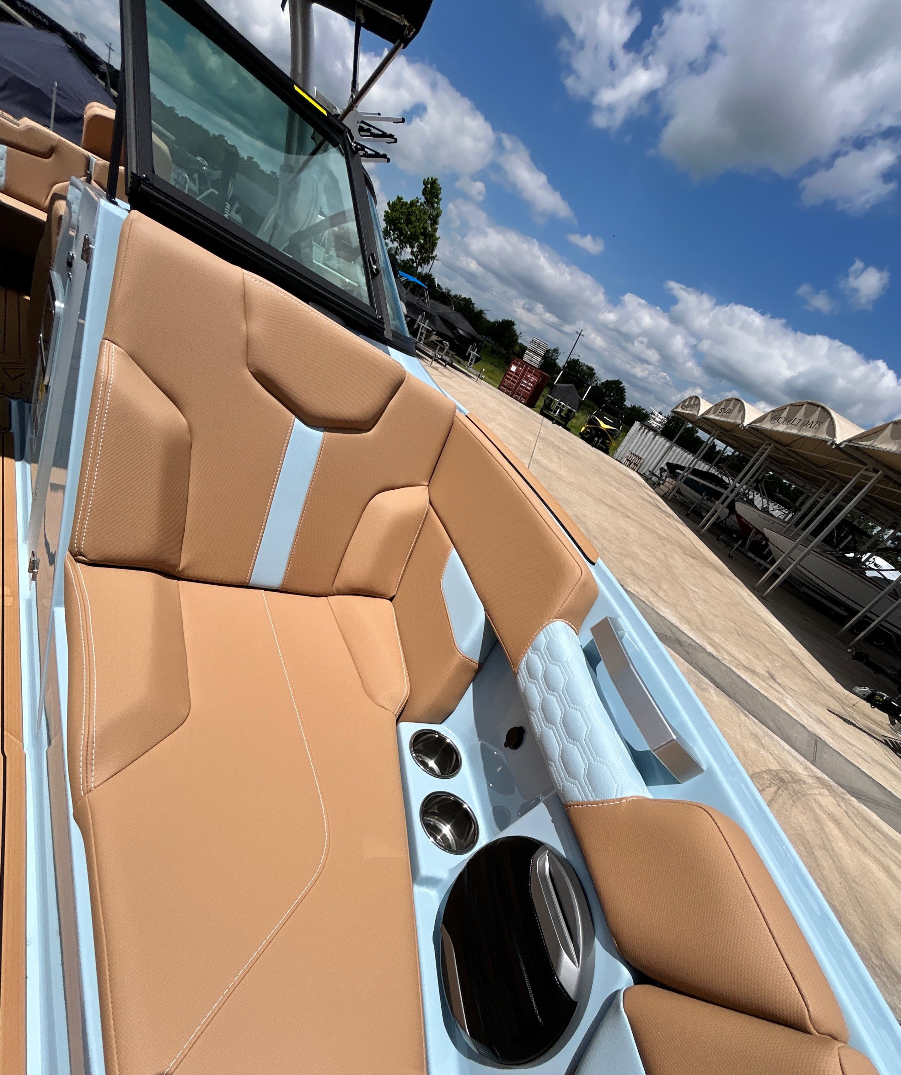 2026 MasterCraft XT23 - 23