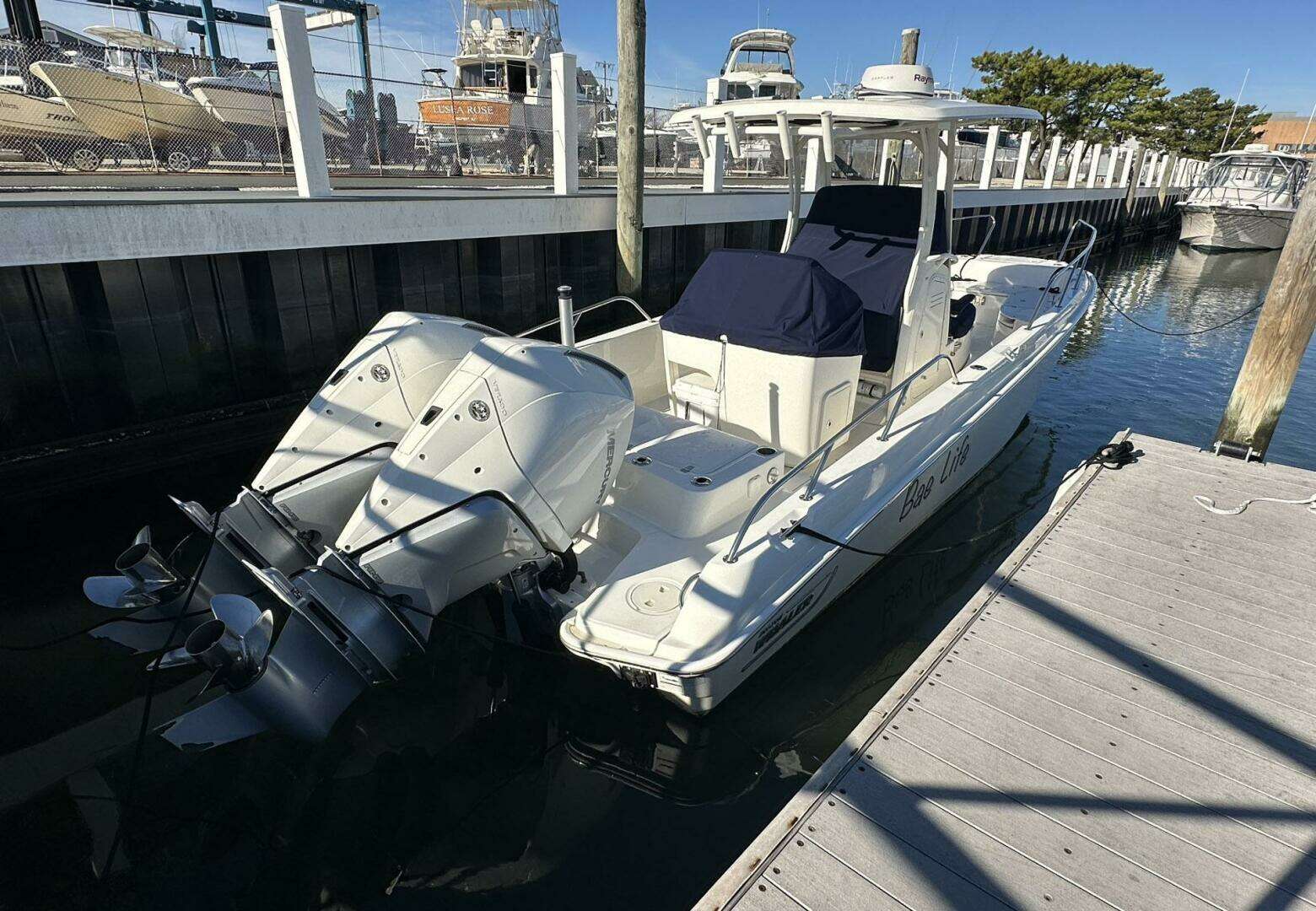 2022 Boston Whaler 270 Dauntless - Image 5