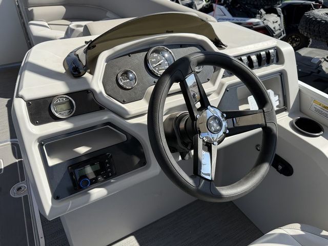 2026 Godfrey Marine Xperience 2286 SFLX 25 In. Package - 7