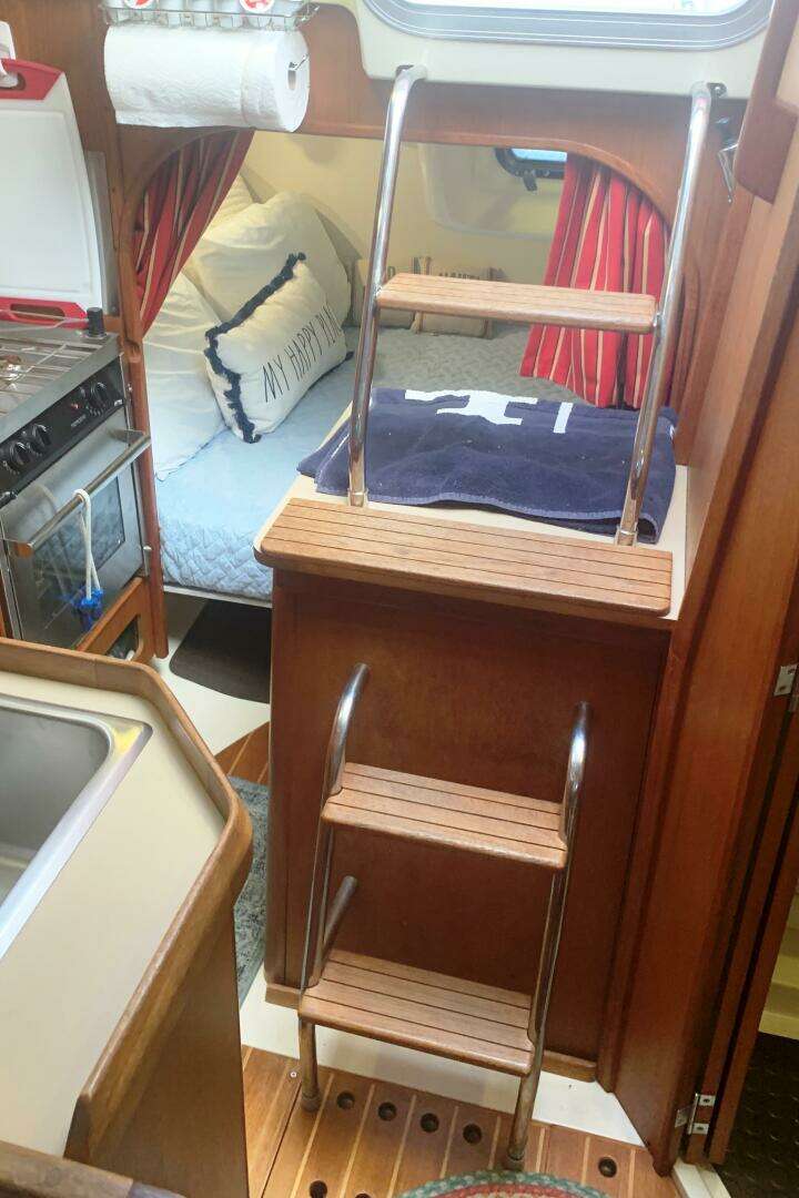 1991 Hunter 30 T - Image 38