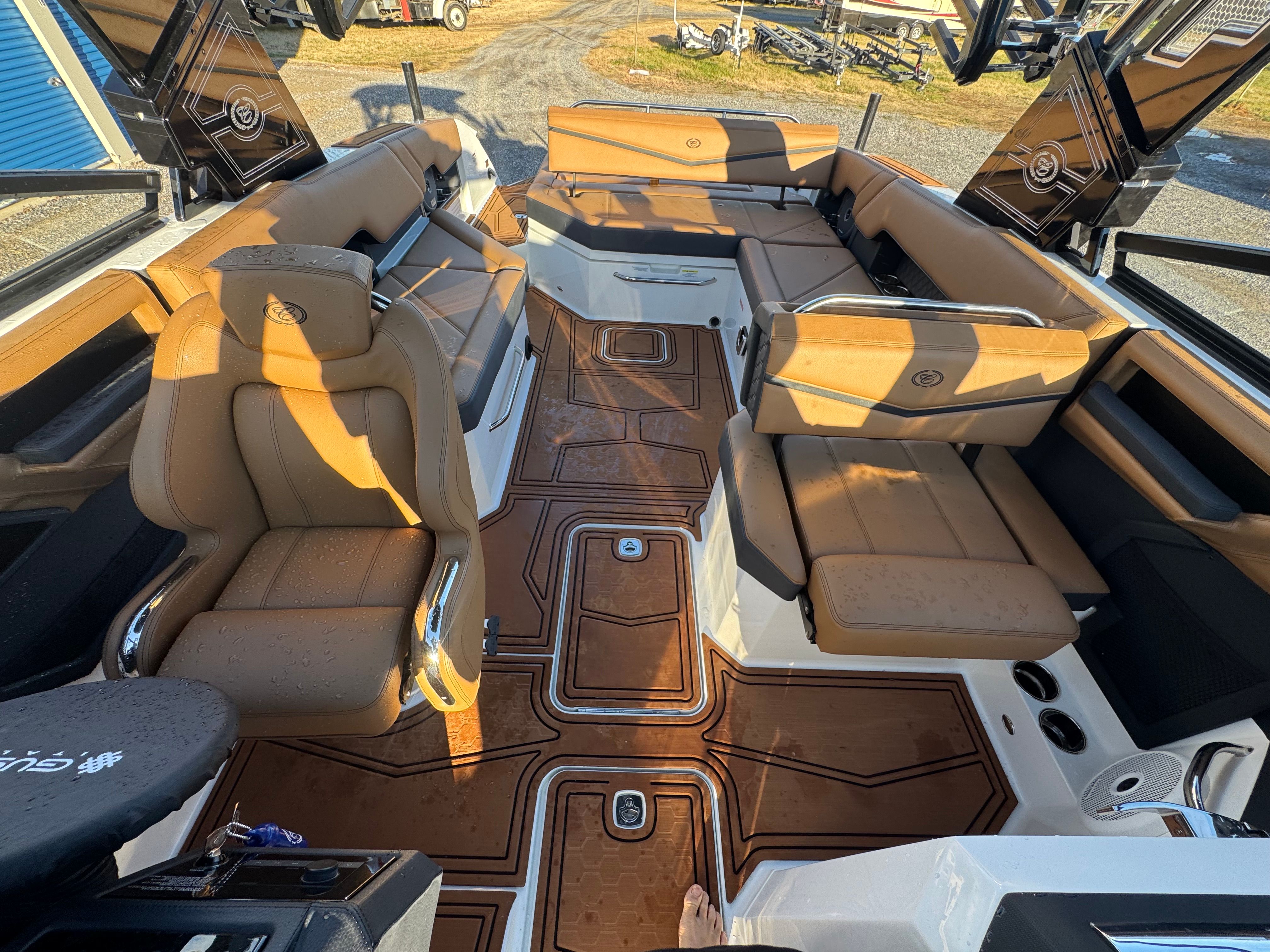 2026 Cobalt R8 Surf - 57