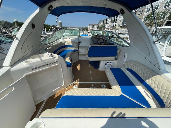 2007 Bayliner 300